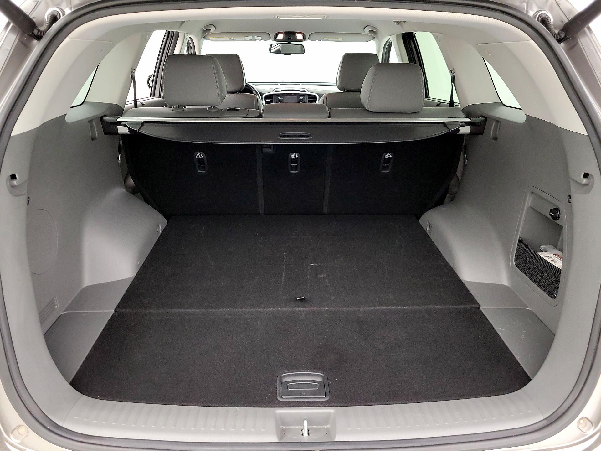 Thumbnail: 2016 Kia Sorento - 20