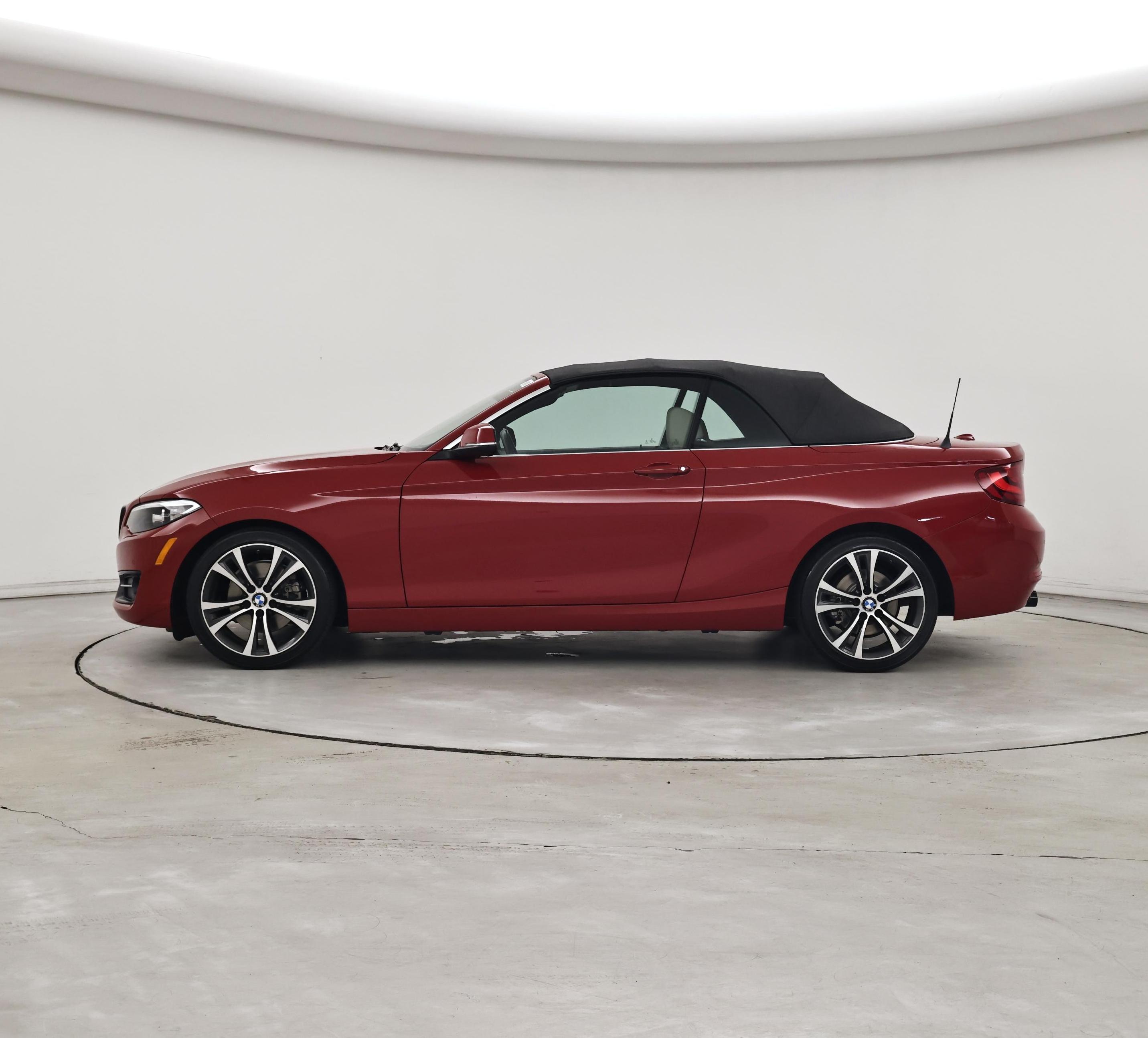 Thumbnail: 2017 BMW 2 Series - 3
