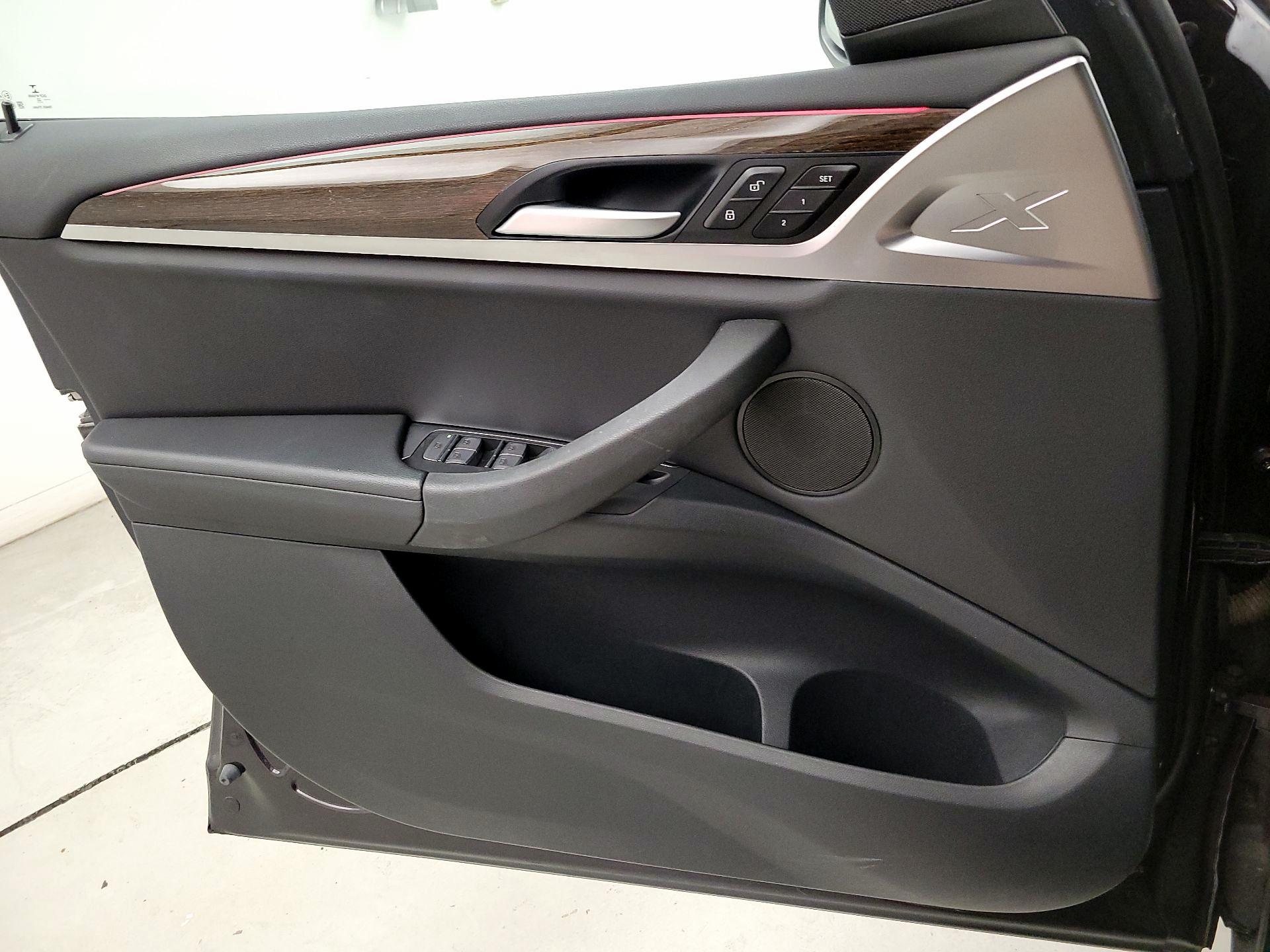Thumbnail: 2022 BMW X3 - 12