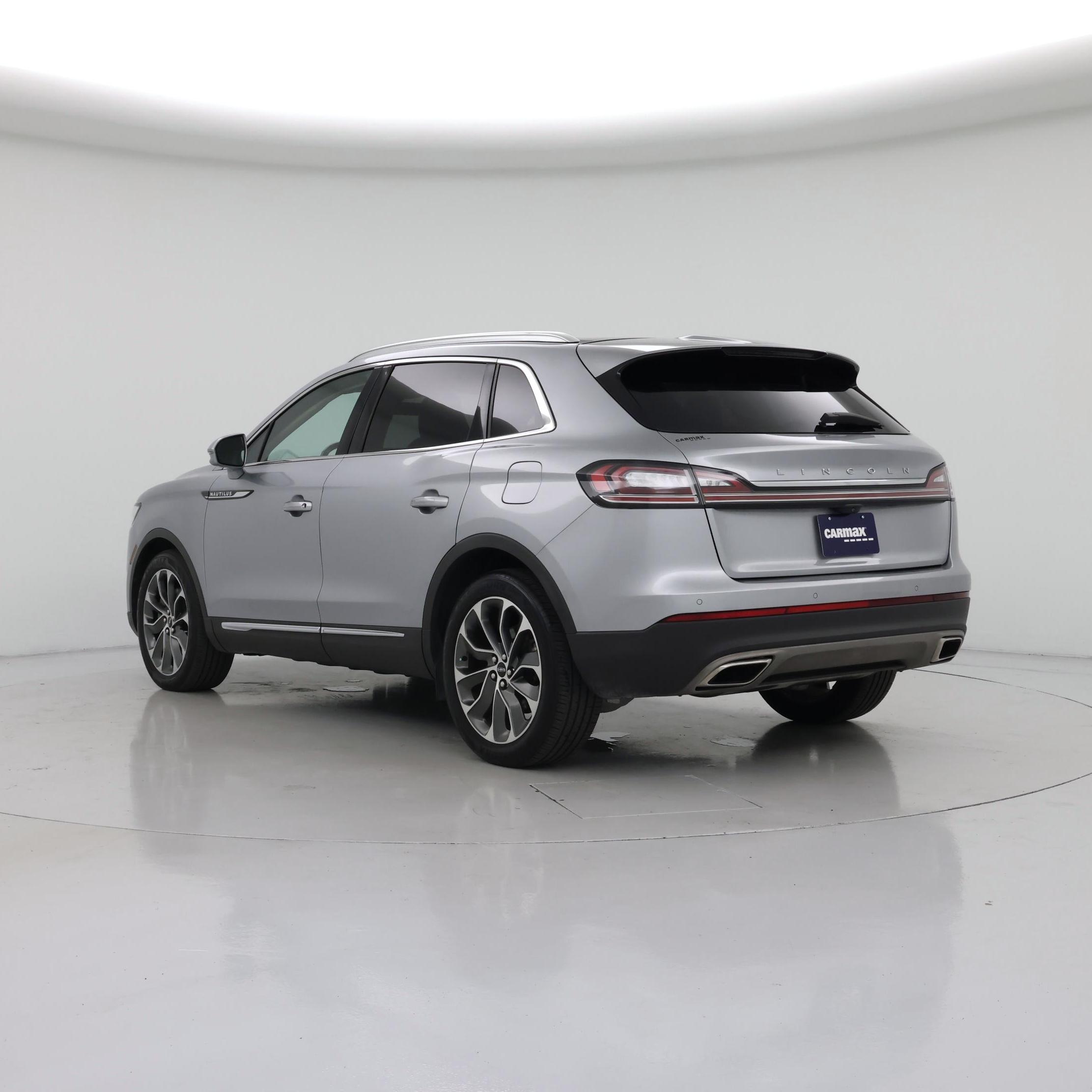 Thumbnail: 2022 Lincoln Nautilus - 2
