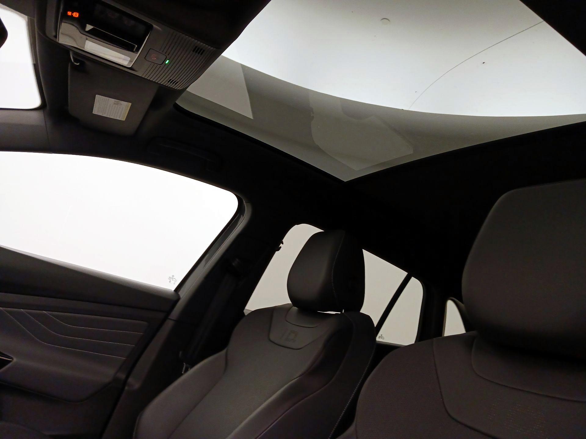Thumbnail: 2023 Volkswagen ID.4 - 19