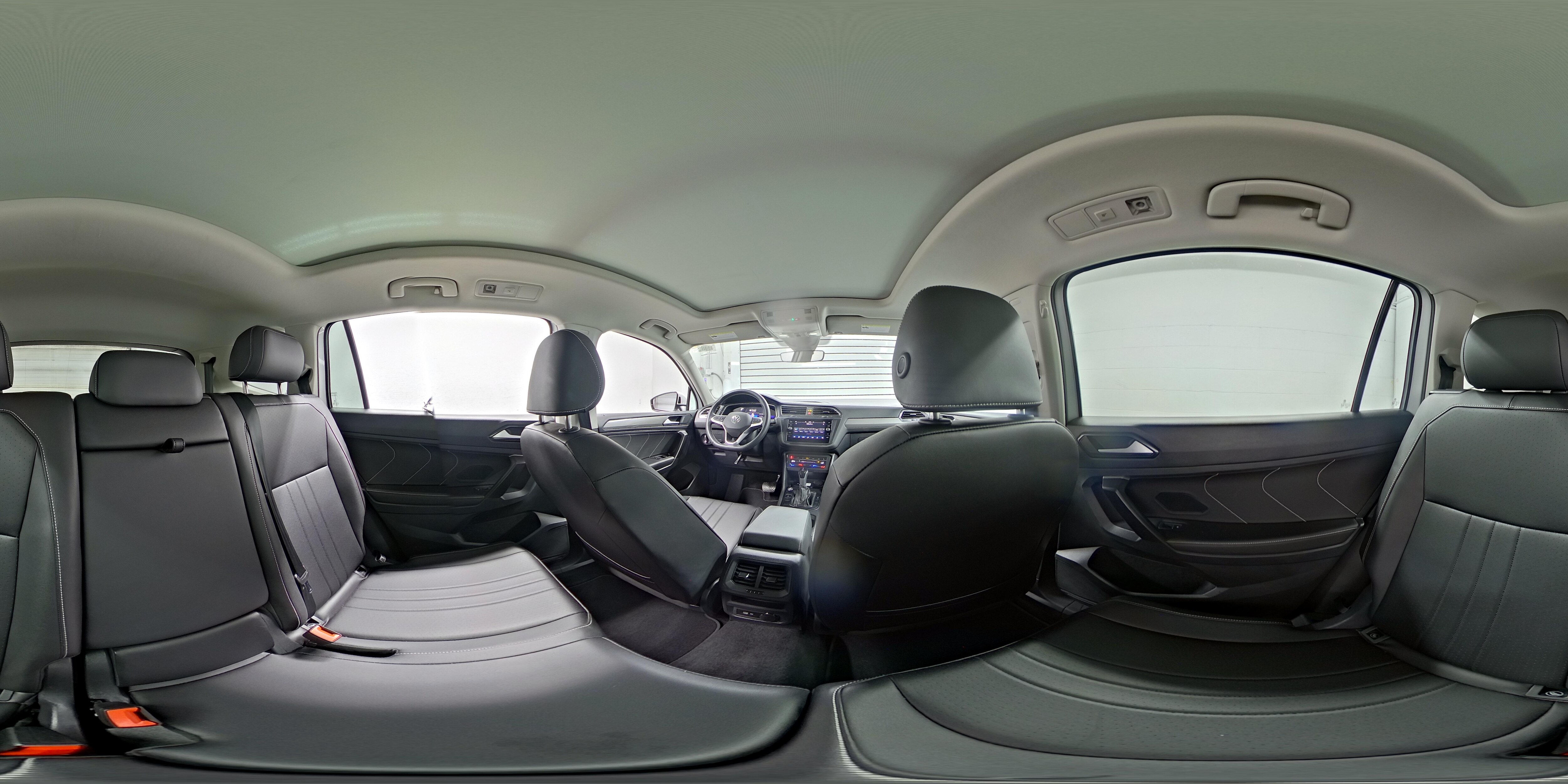 2023 Volkswagen Tiguan SE - Photo 23