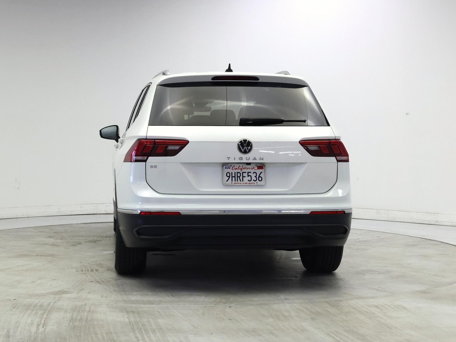 2023 Volkswagen Tiguan SE - Photo 7