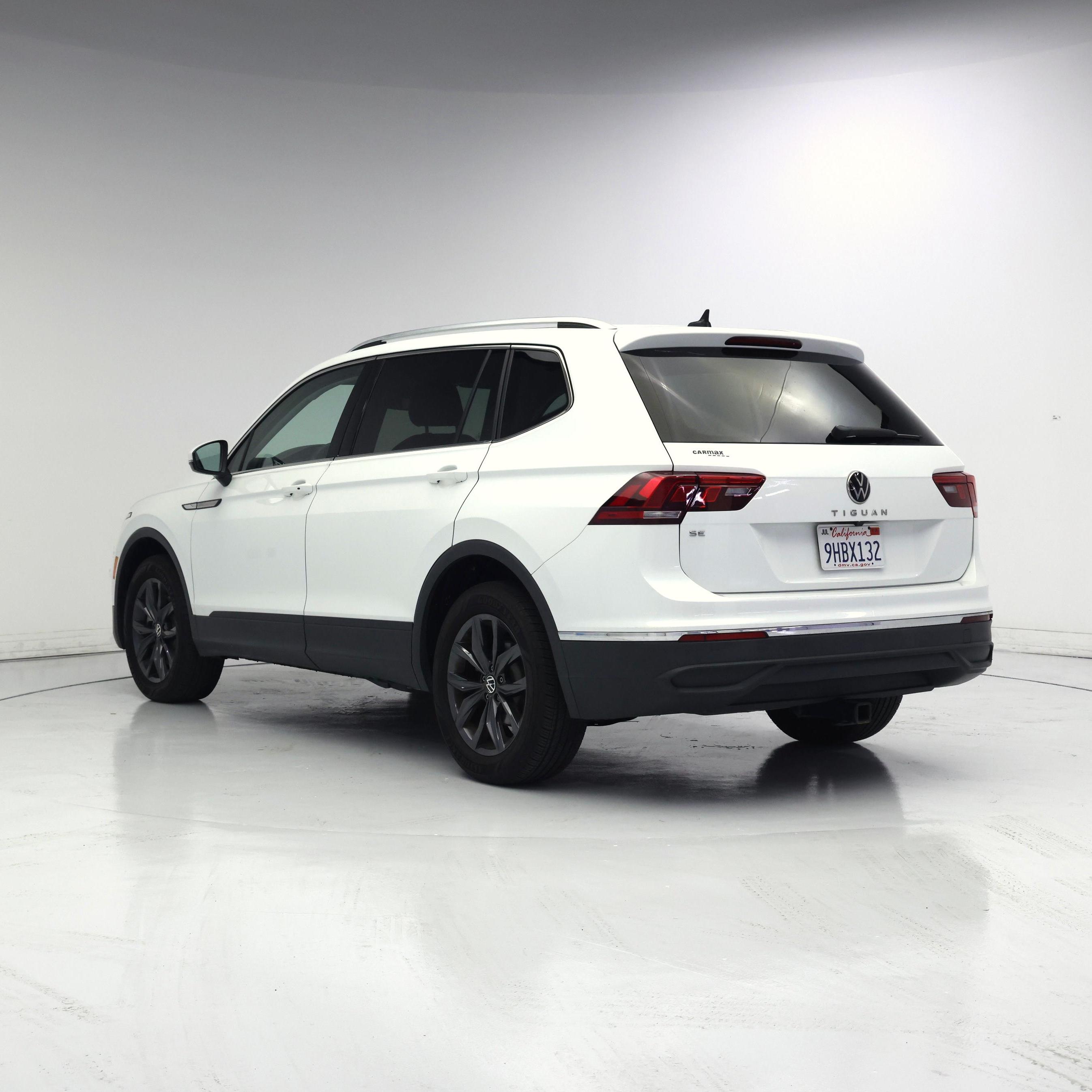 Thumbnail: 2023 Volkswagen Tiguan - 2