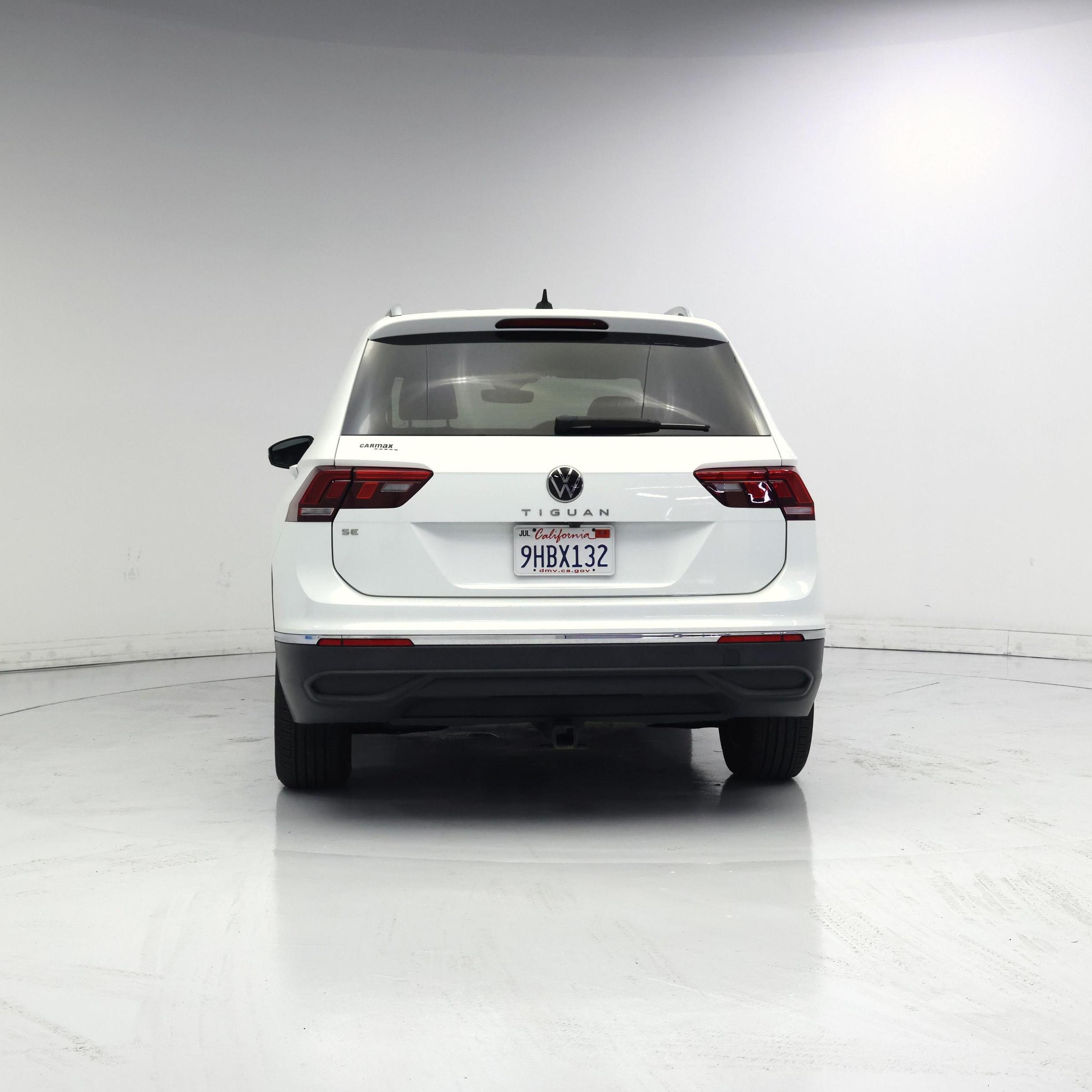 Thumbnail: 2023 Volkswagen Tiguan - 6