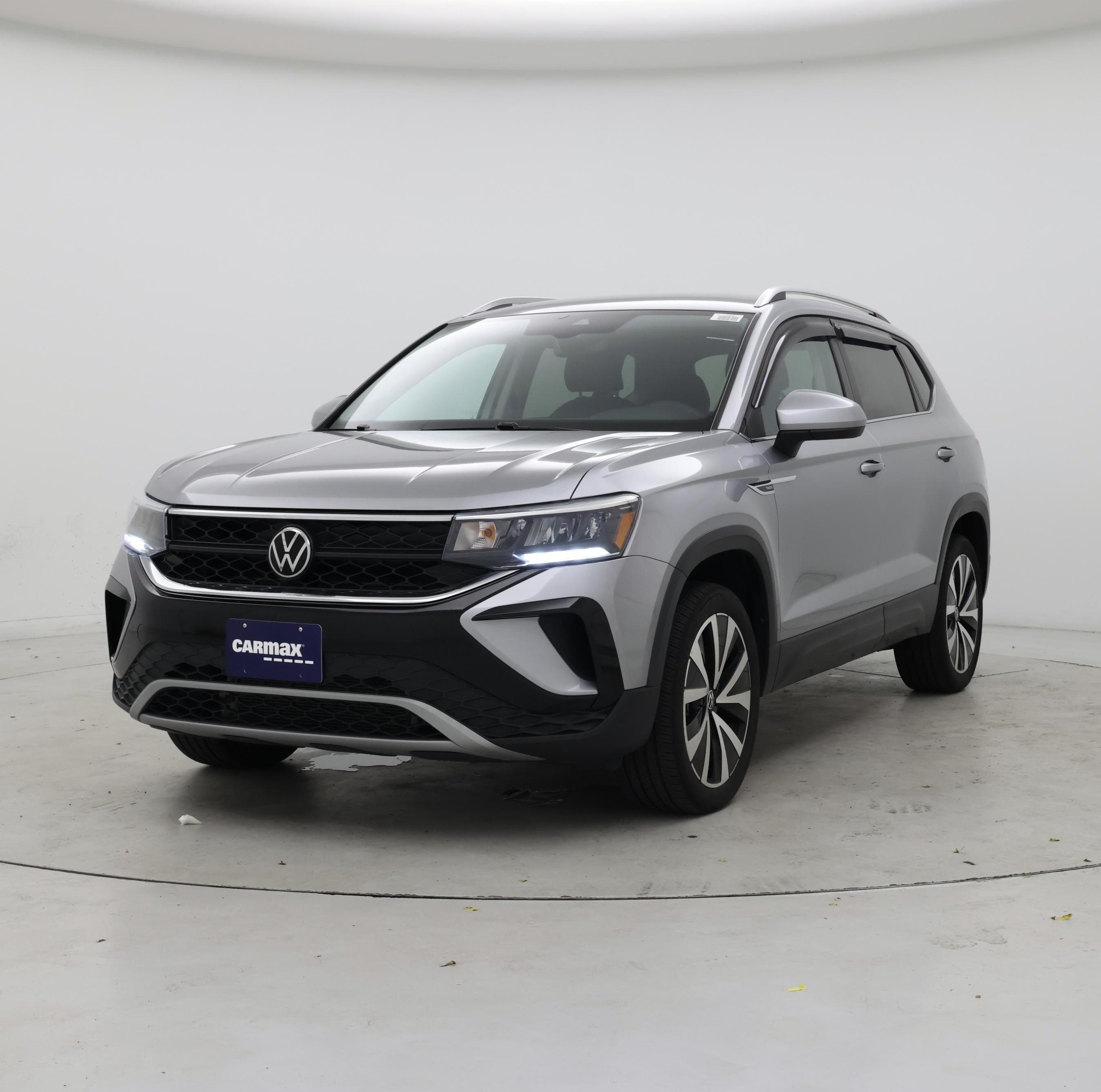 Thumbnail: 2023 Volkswagen Taos - 4