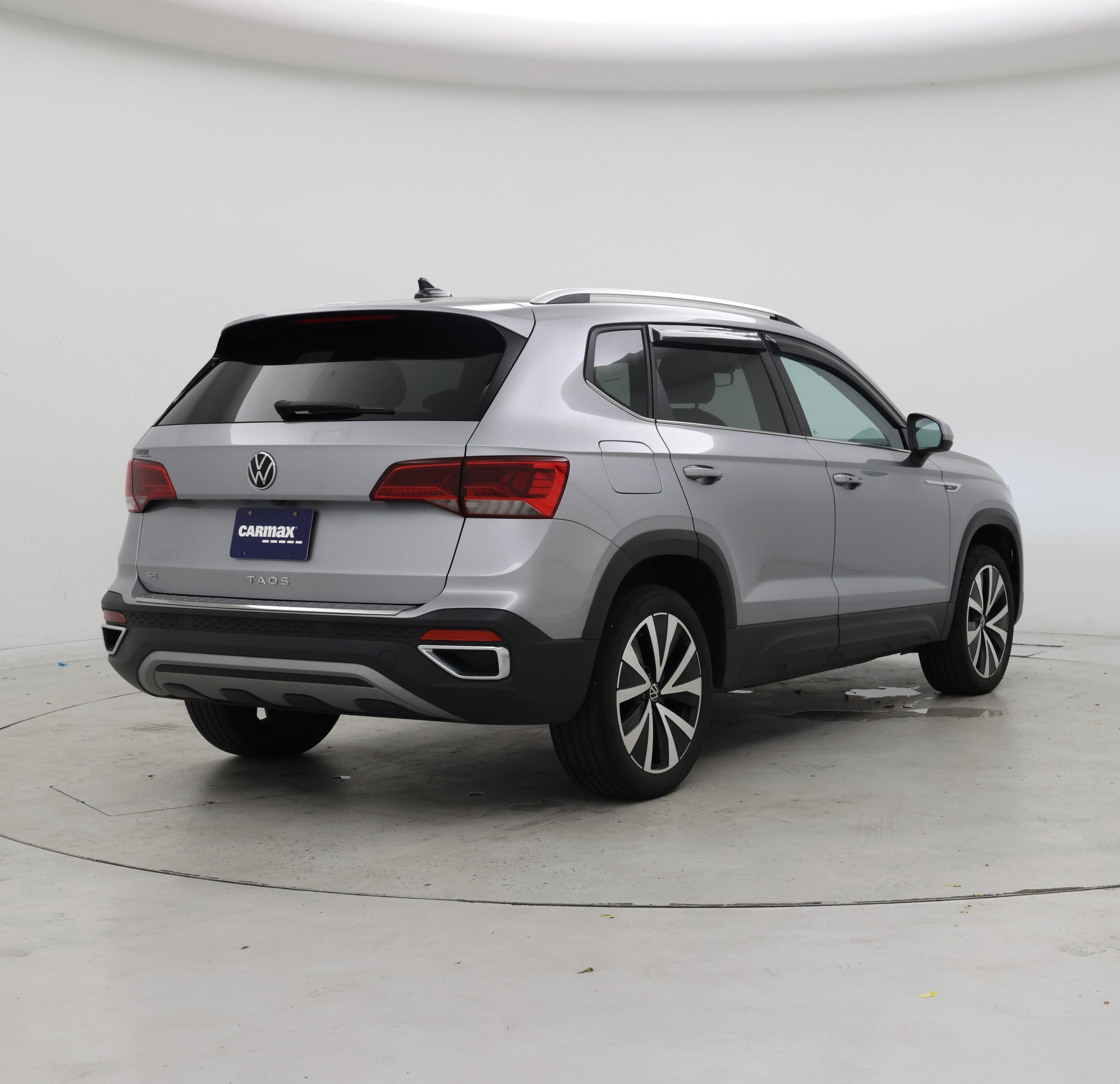 Thumbnail: 2023 Volkswagen Taos - 8