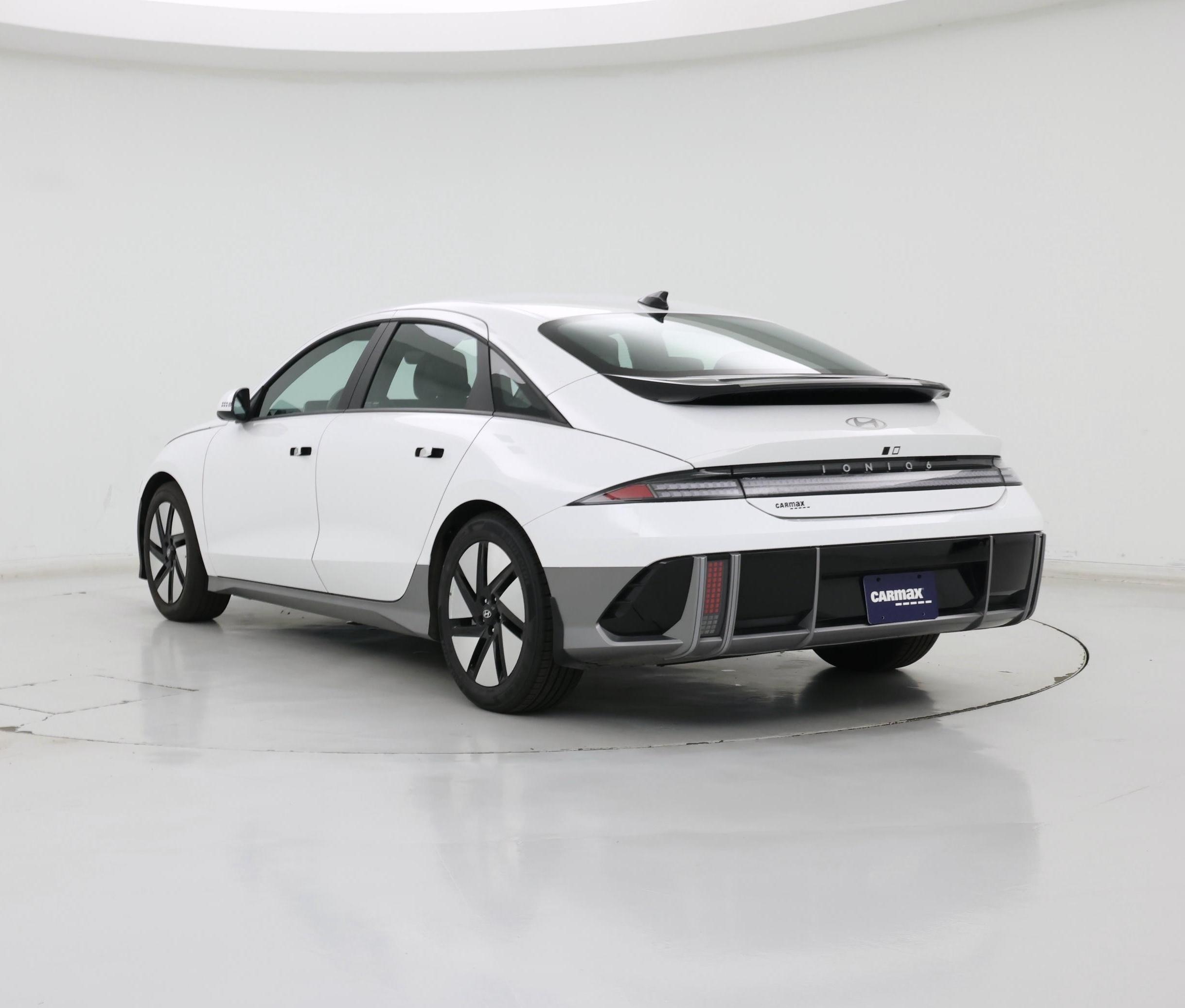 Thumbnail: 2024 Hyundai Ioniq 6 - 2