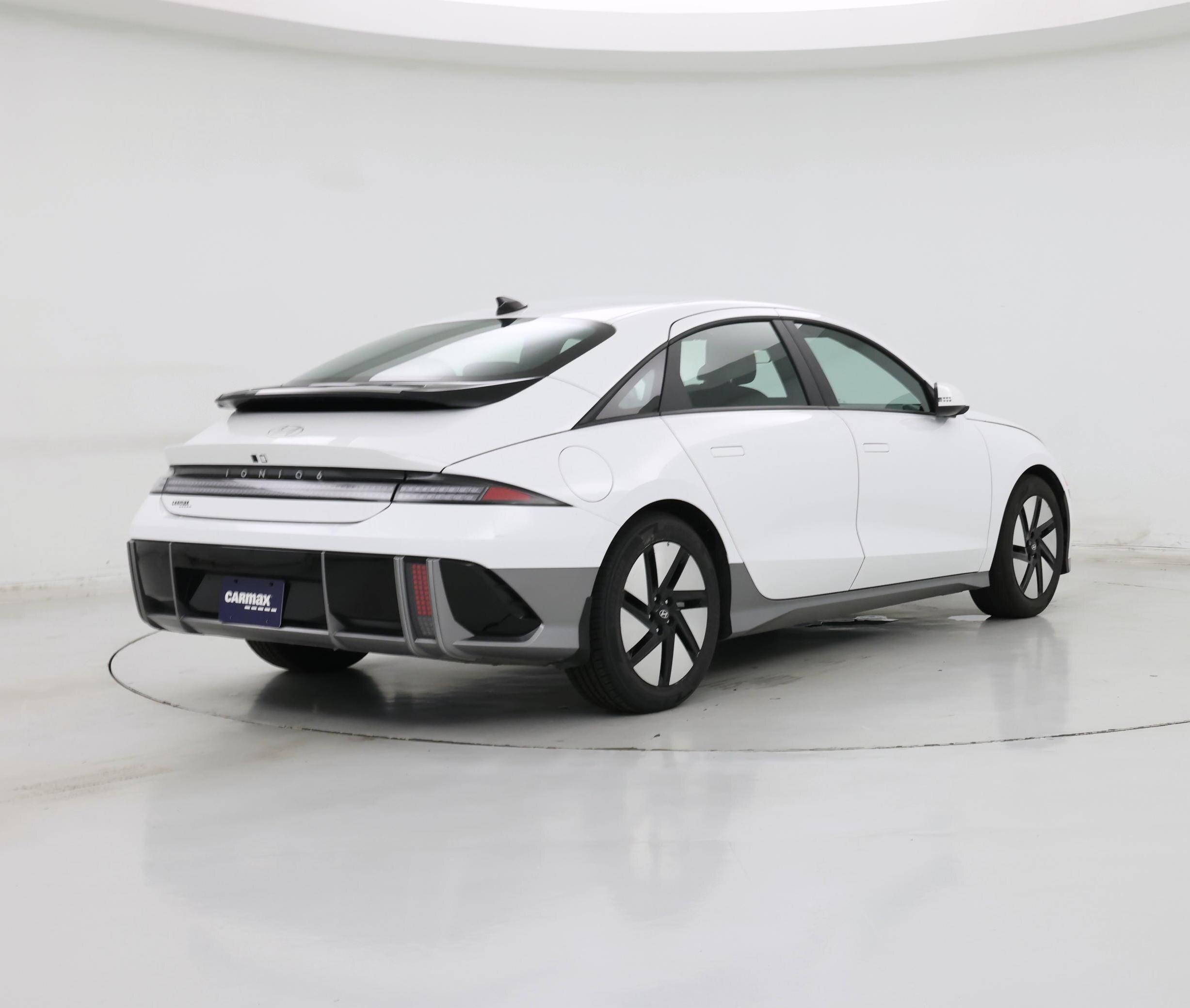 Thumbnail: 2024 Hyundai Ioniq 6 - 8
