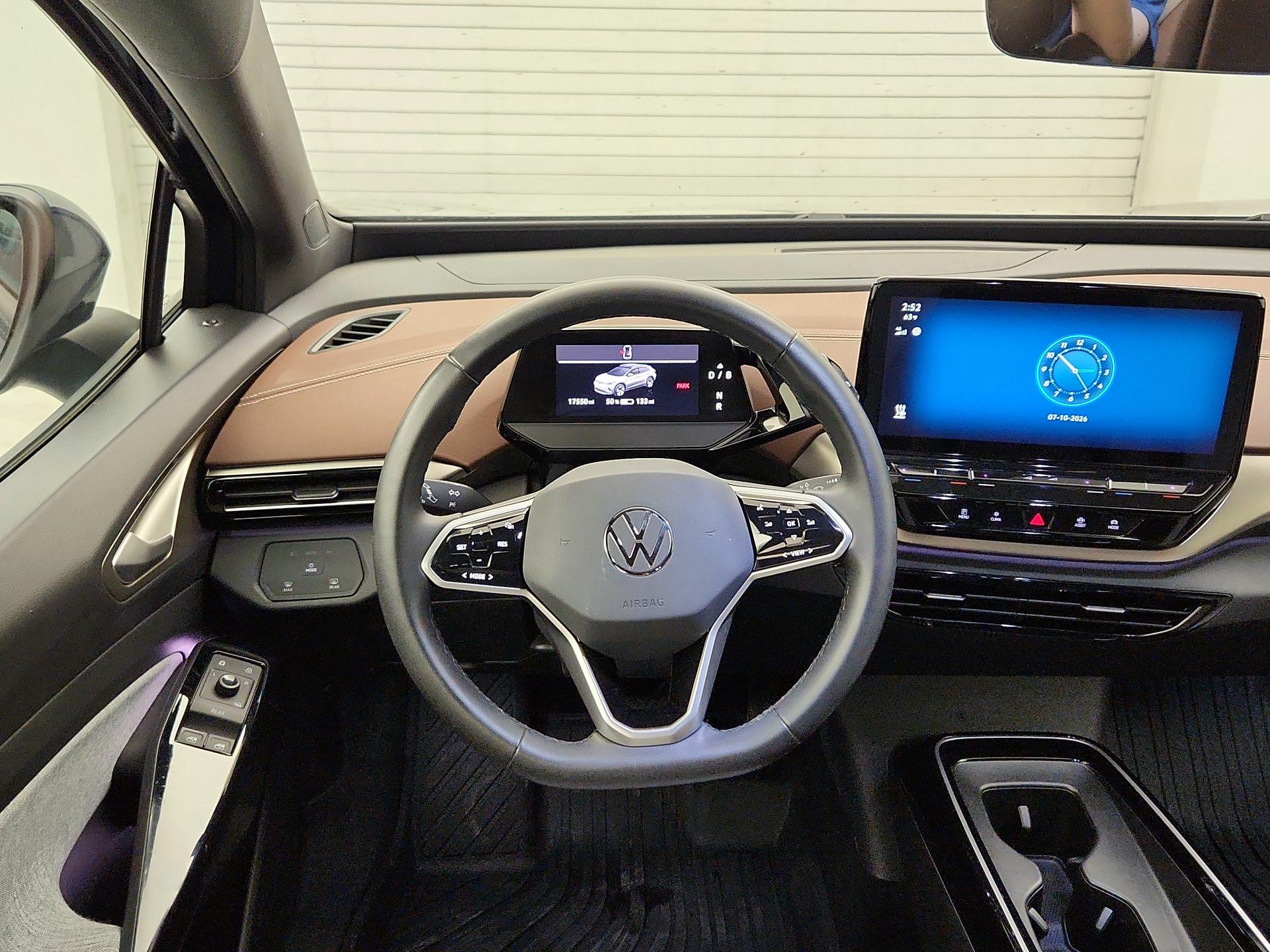 Thumbnail: 2023 Volkswagen ID.4 - 10