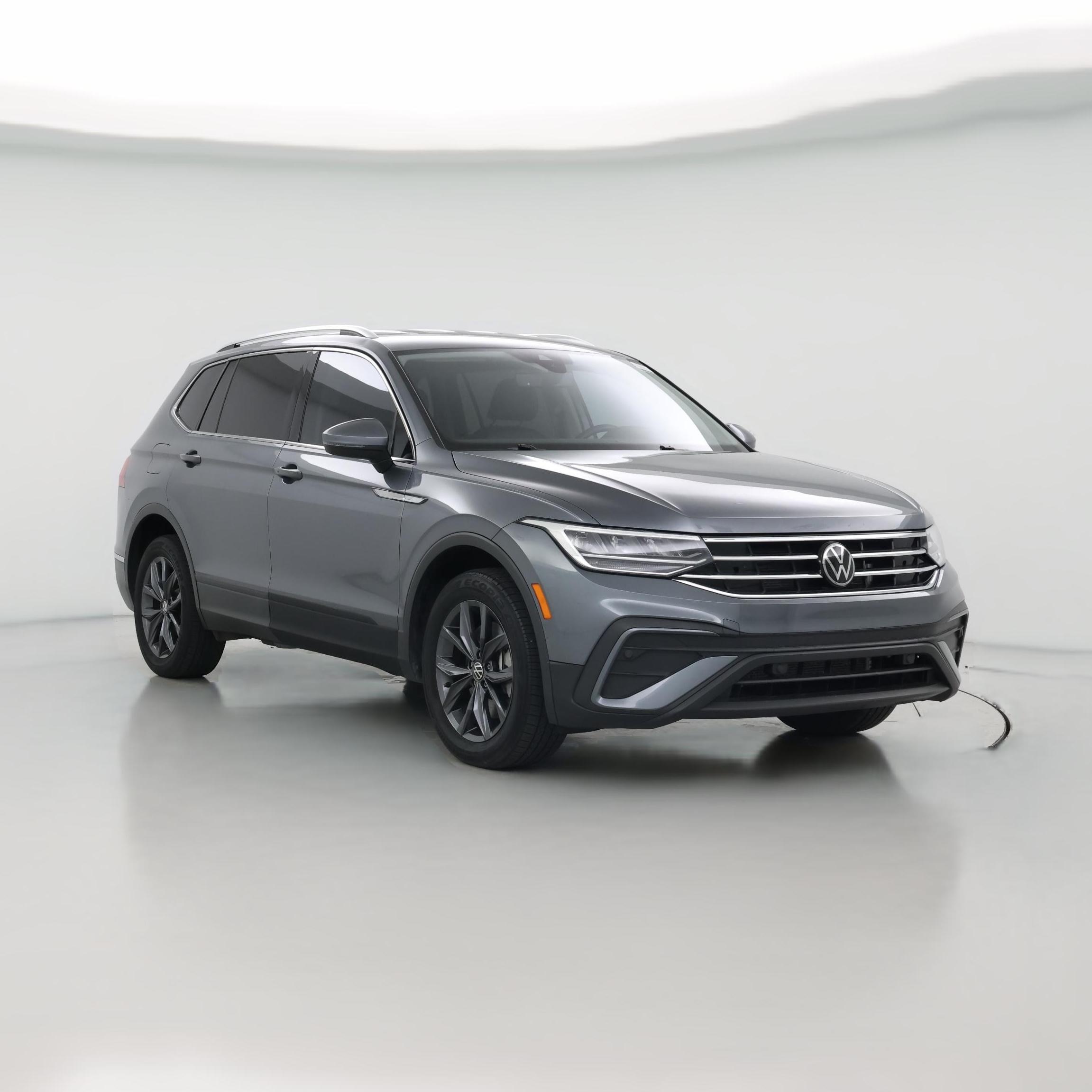 Thumbnail: 2022 Volkswagen Tiguan - 1