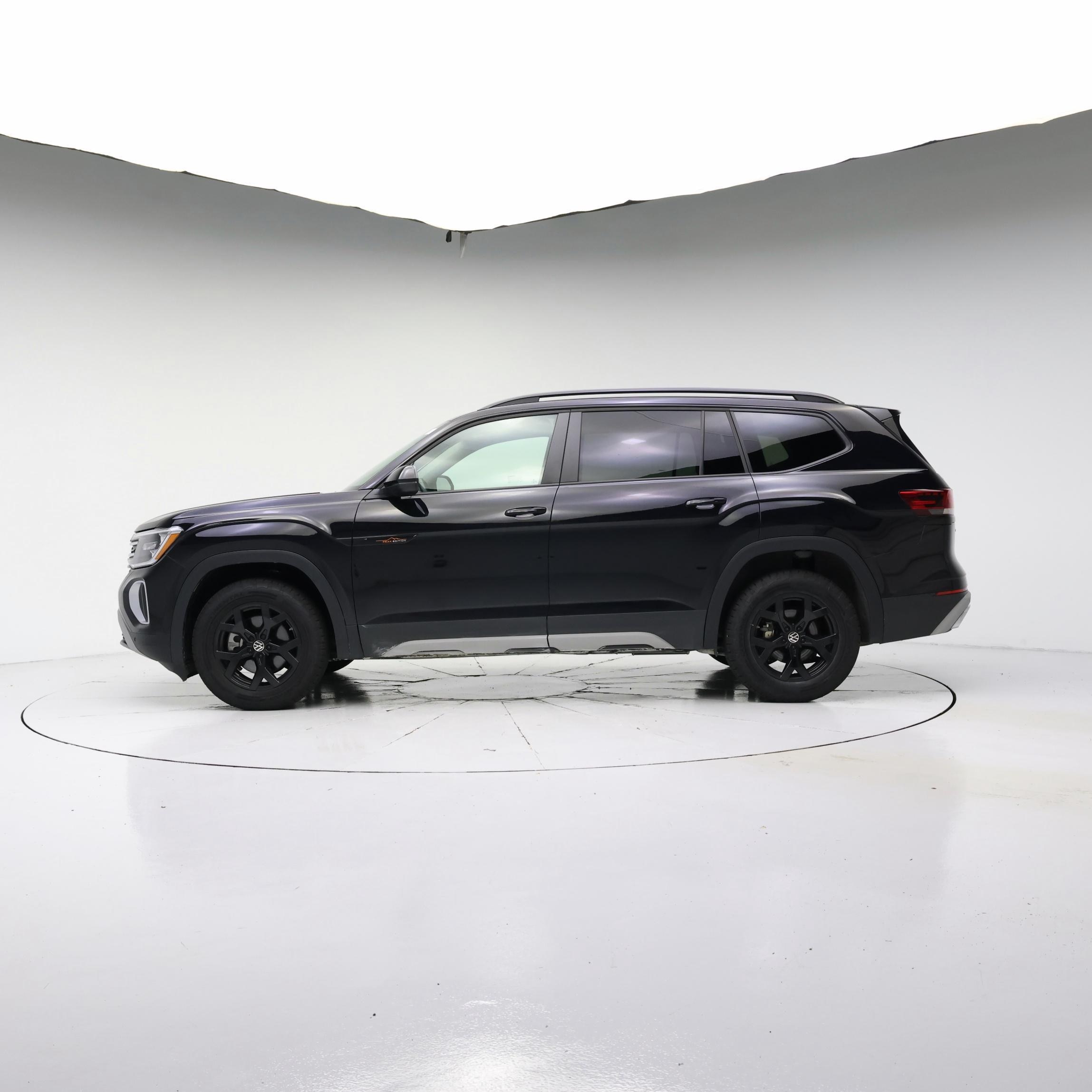 Thumbnail: 2025 Volkswagen Atlas - 3
