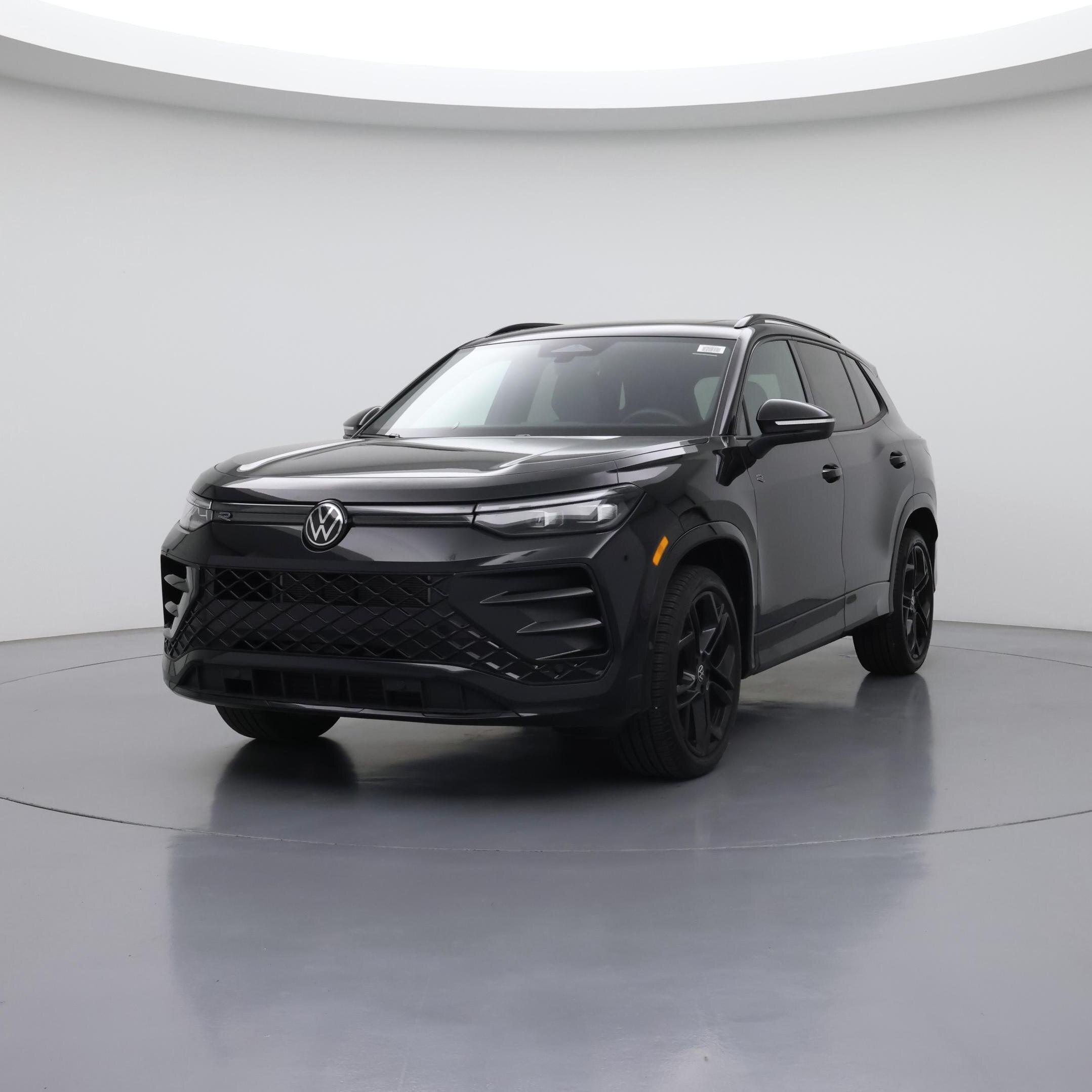 Thumbnail: 2025 Volkswagen Tiguan - 4