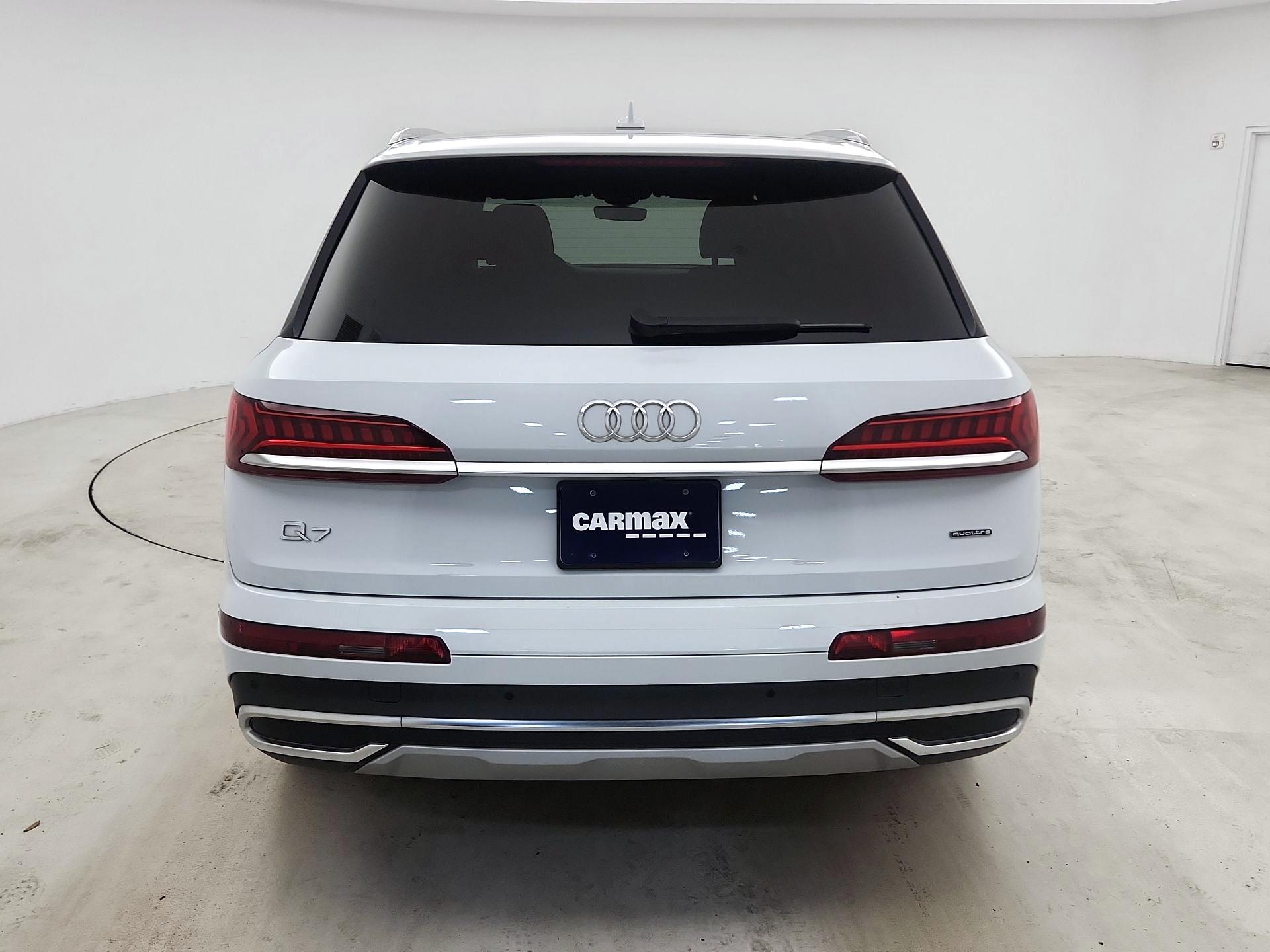 Thumbnail: 2023 Audi Q7 - 6
