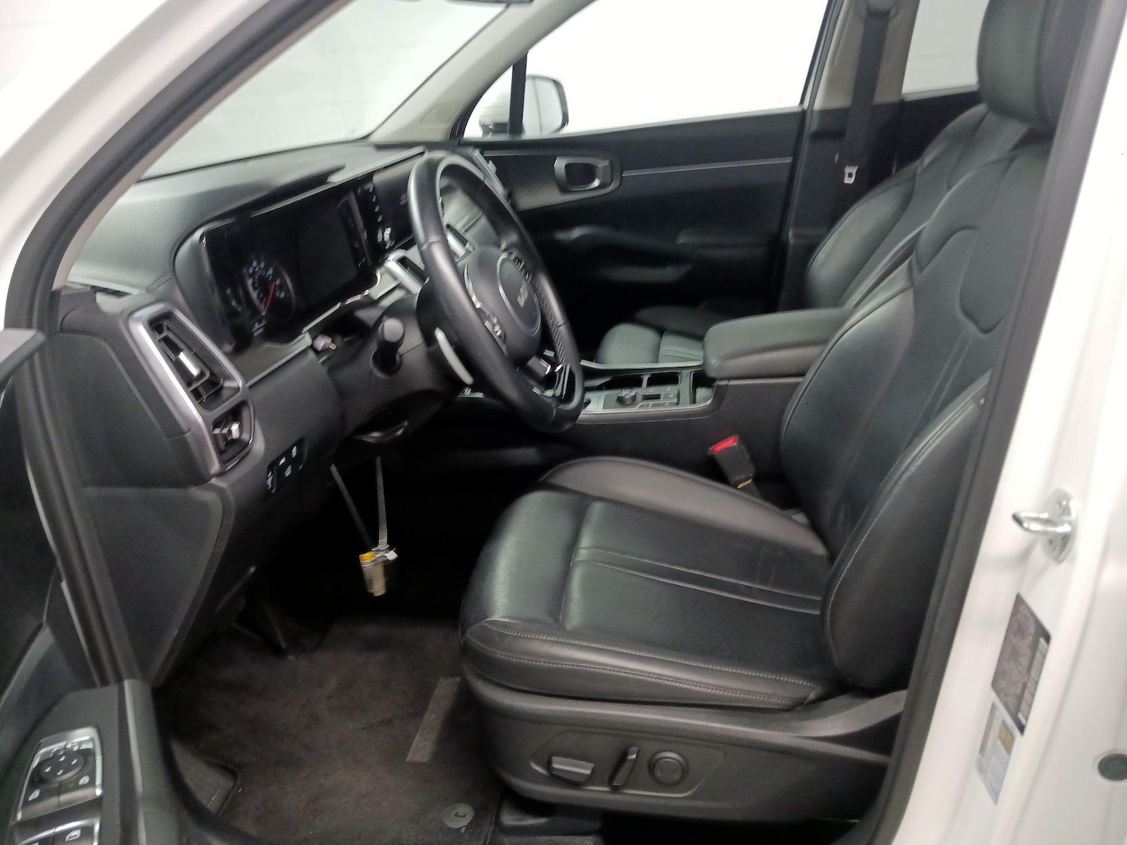 2024 Kia Sorento EX Hybrid - Photo 10