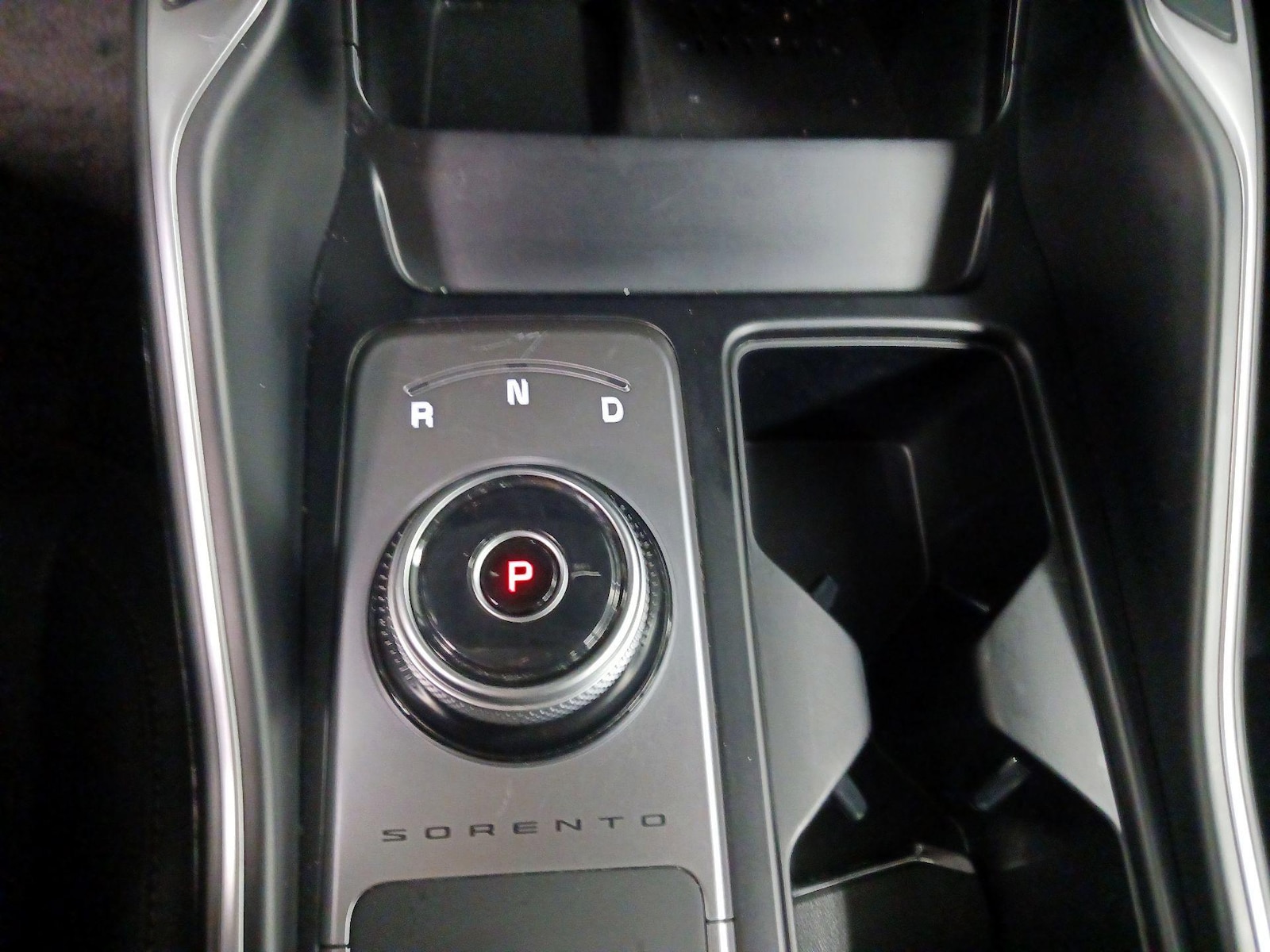 2024 Kia Sorento EX Hybrid - Photo 14