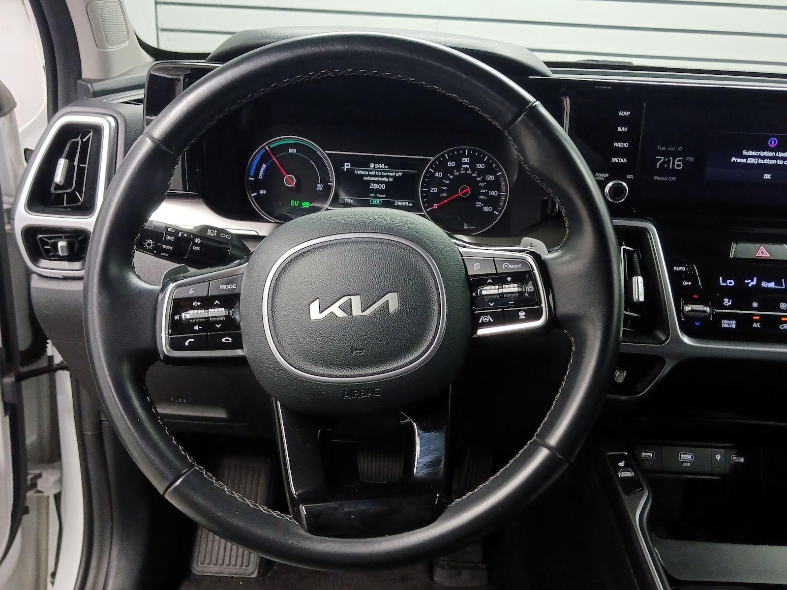2024 Kia Sorento EX Hybrid - Photo 9