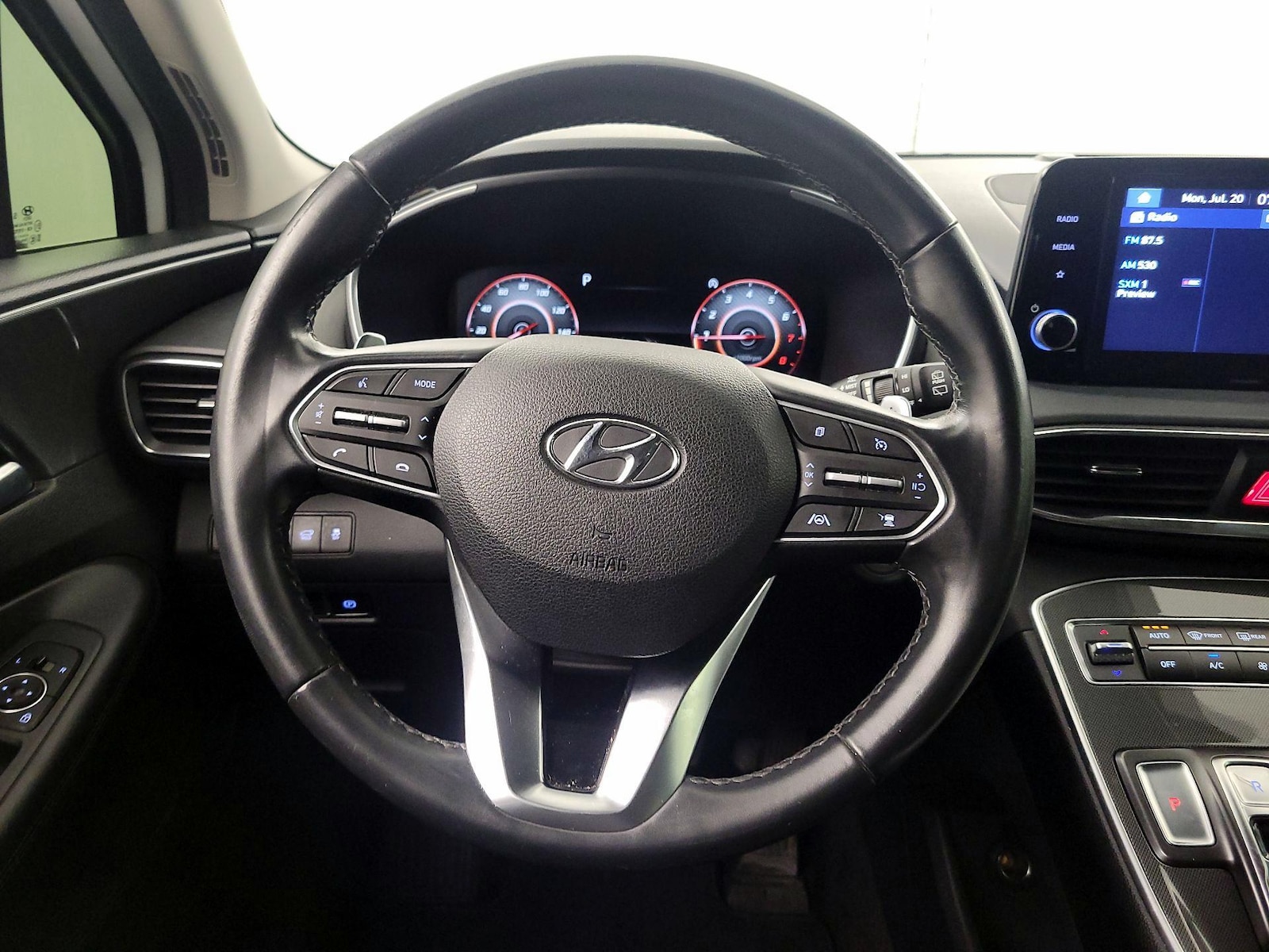 2021 Hyundai Santa Fe SEL - Photo 11