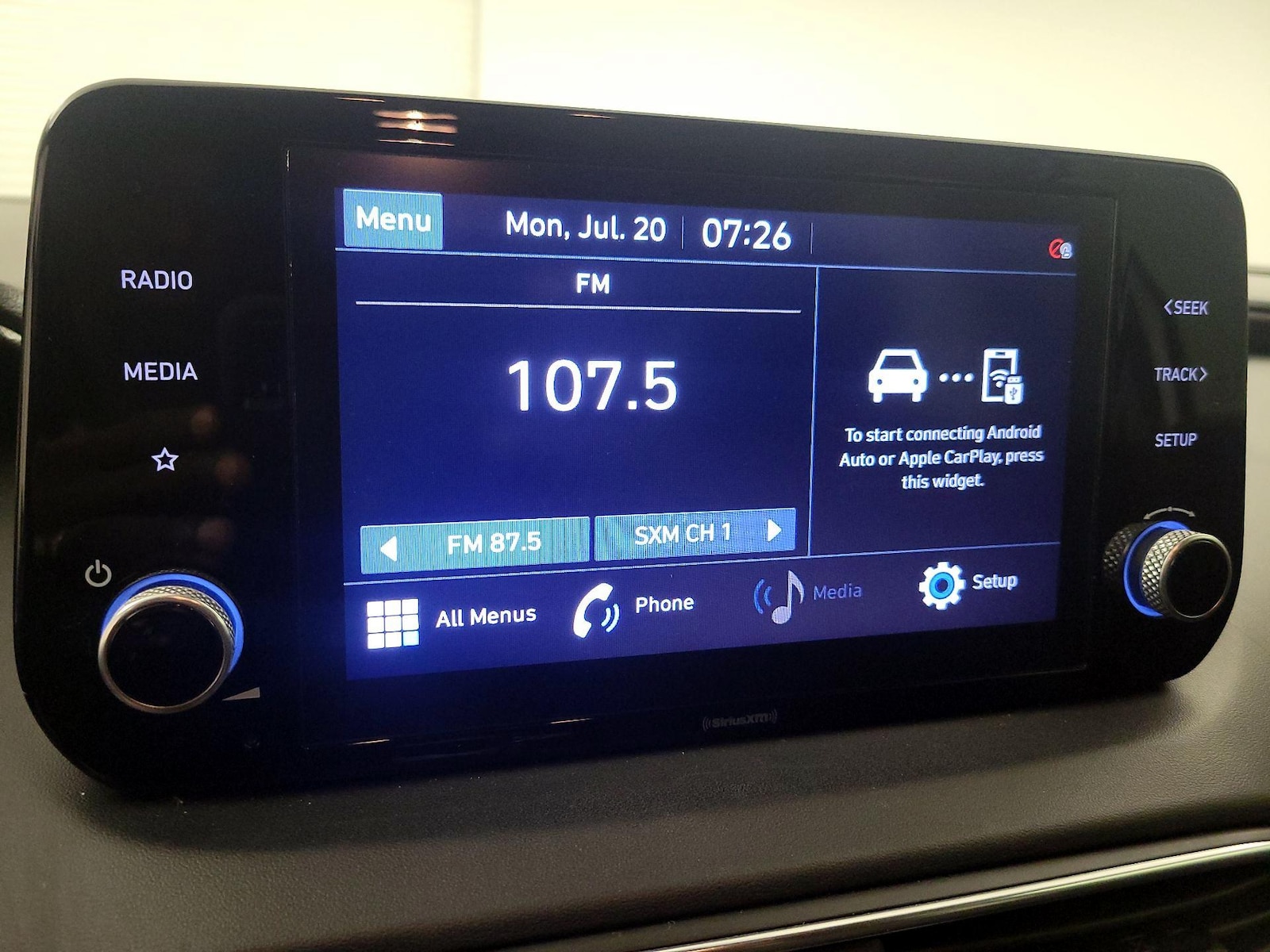 2021 Hyundai Santa Fe SEL - Photo 16