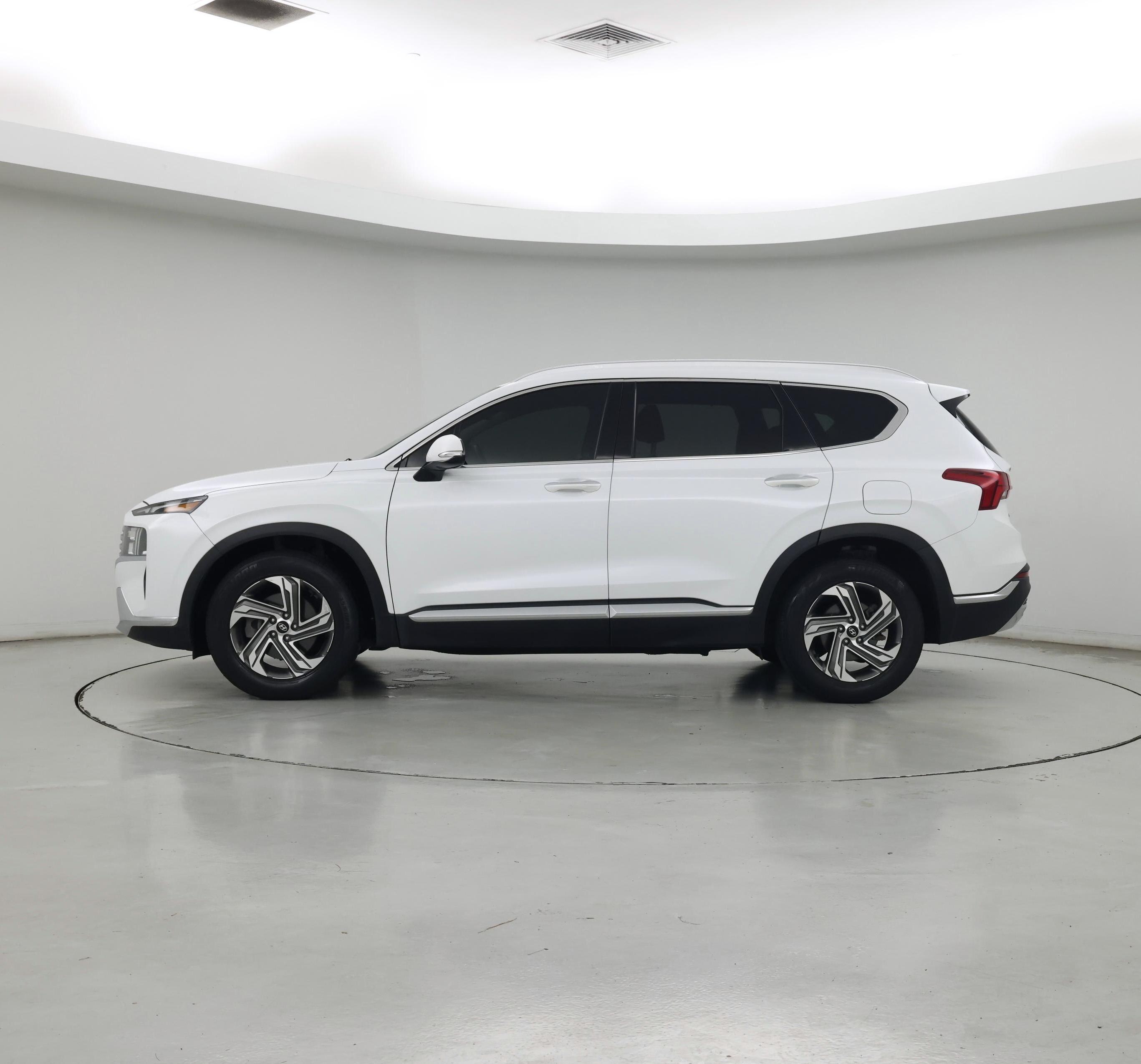 Thumbnail: 2021 Hyundai Santa Fe - 3