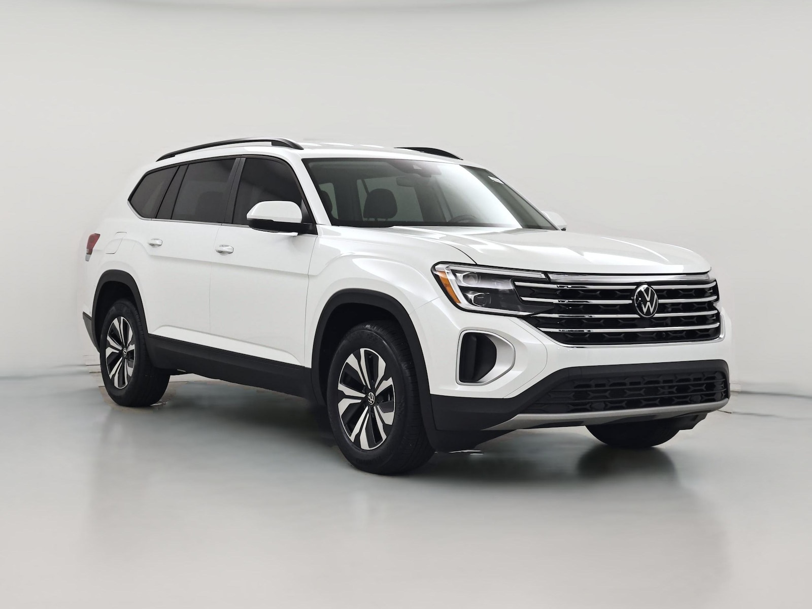 2026 Volkswagen Atlas SE - Photo 1