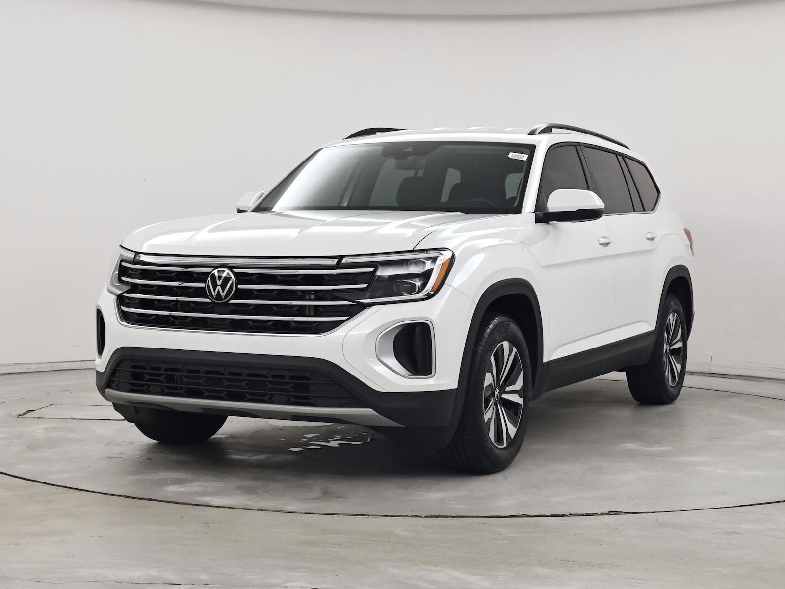 2026 Volkswagen Atlas SE - Photo 5