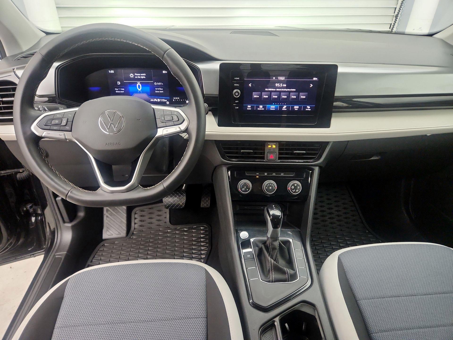 Thumbnail: 2025 Volkswagen Taos - 9