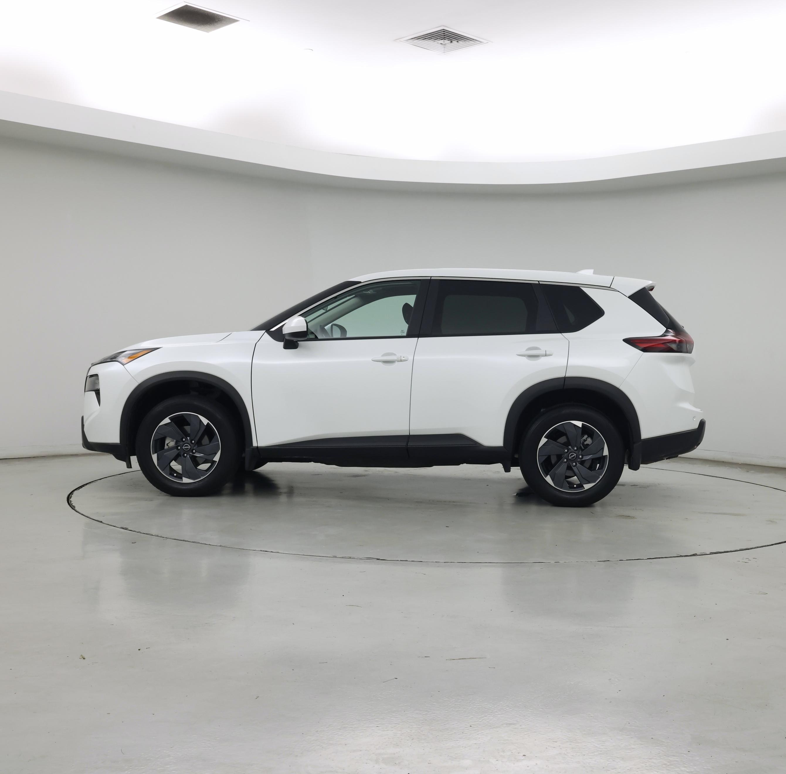 Thumbnail: 2026 Nissan Rogue - 3