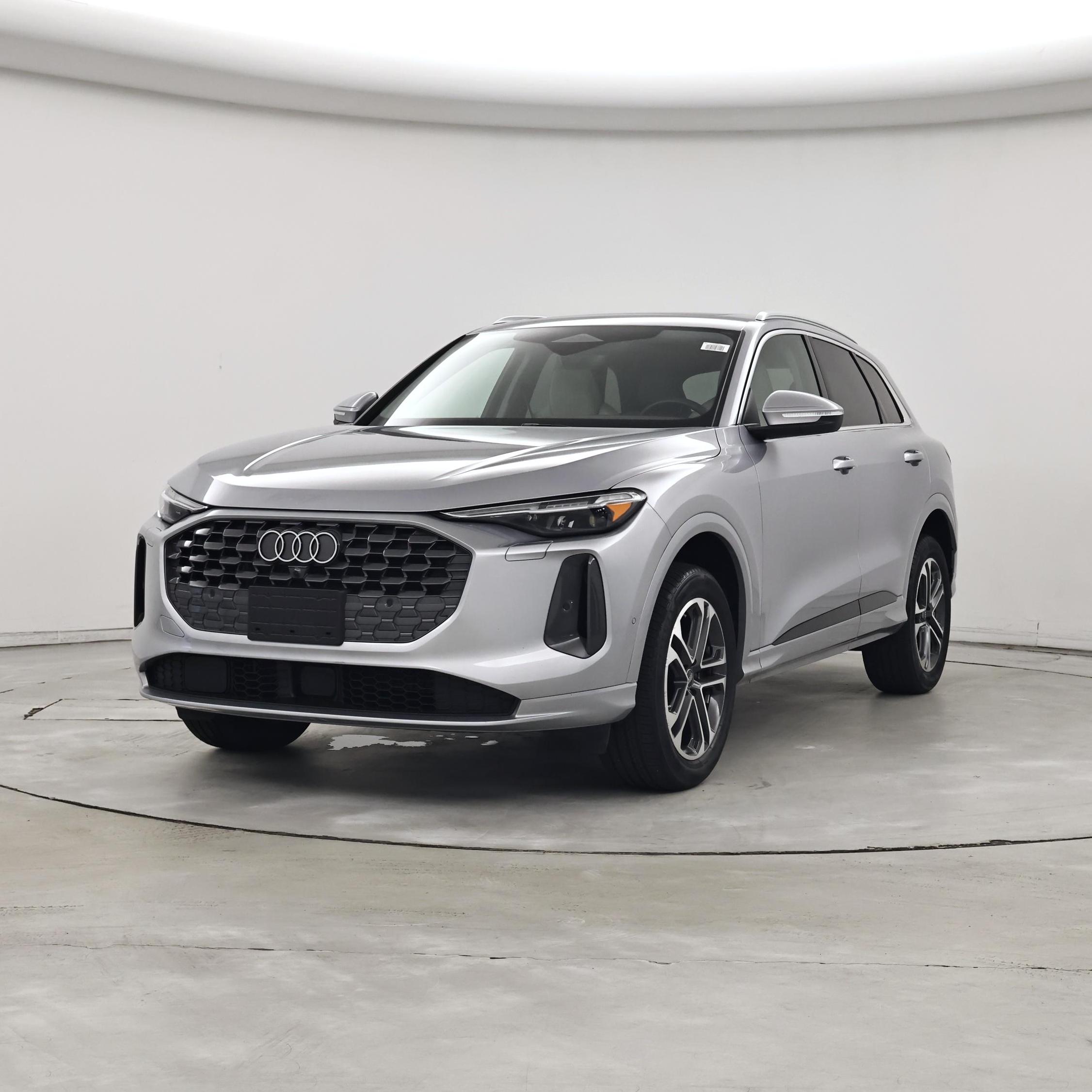 Thumbnail: 2025 Audi Q5 - 4
