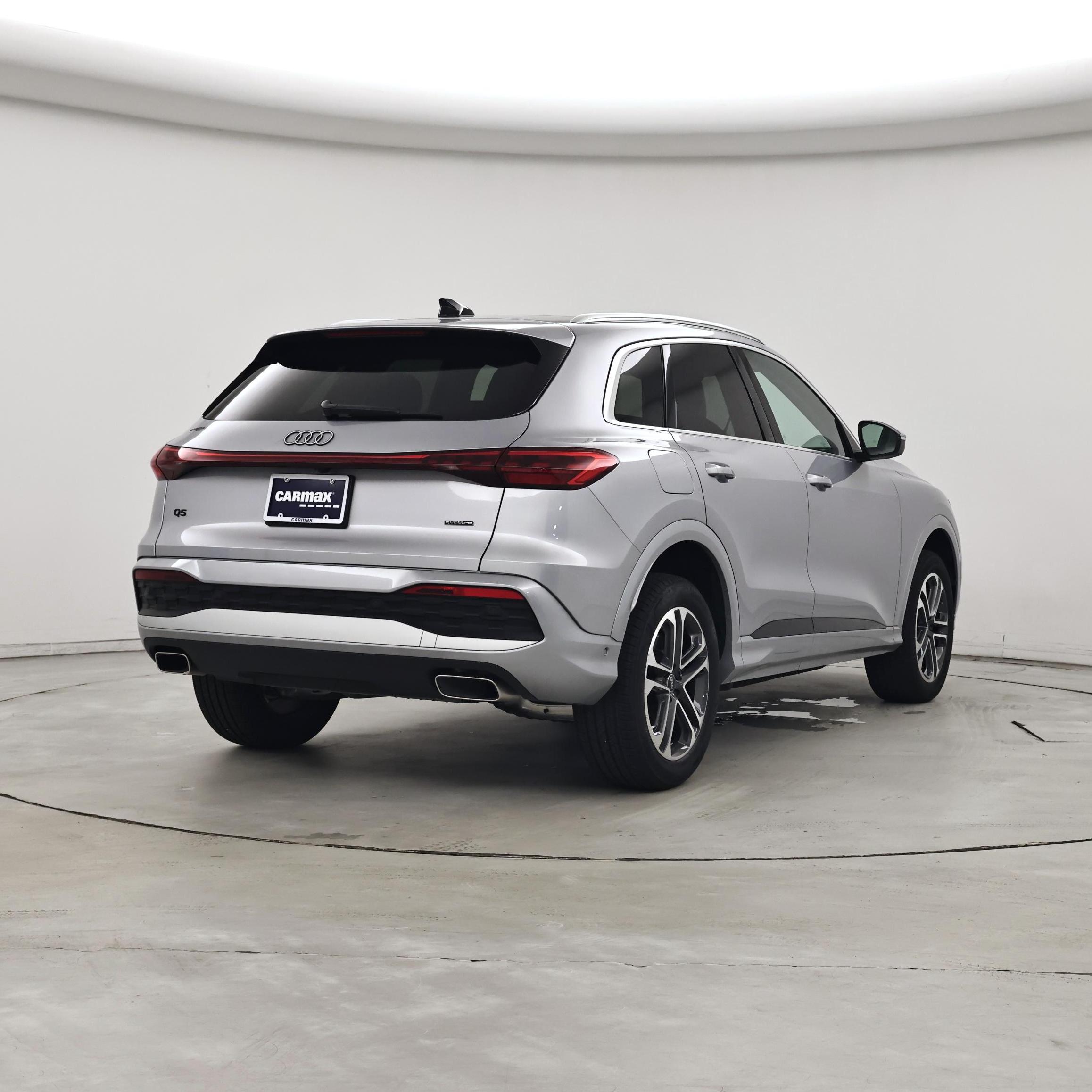 Thumbnail: 2025 Audi Q5 - 8