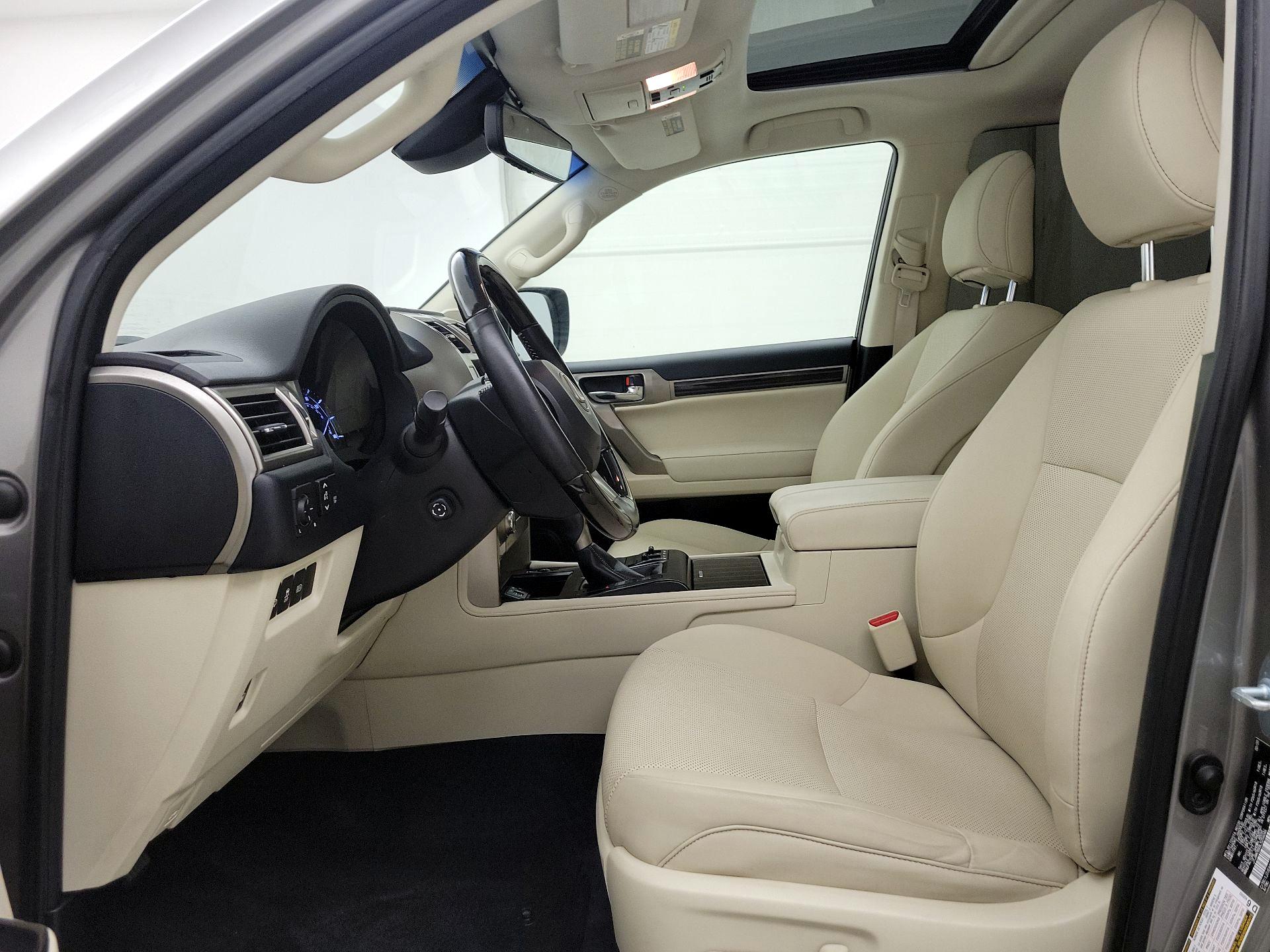 Thumbnail: 2020 Lexus GX - 11