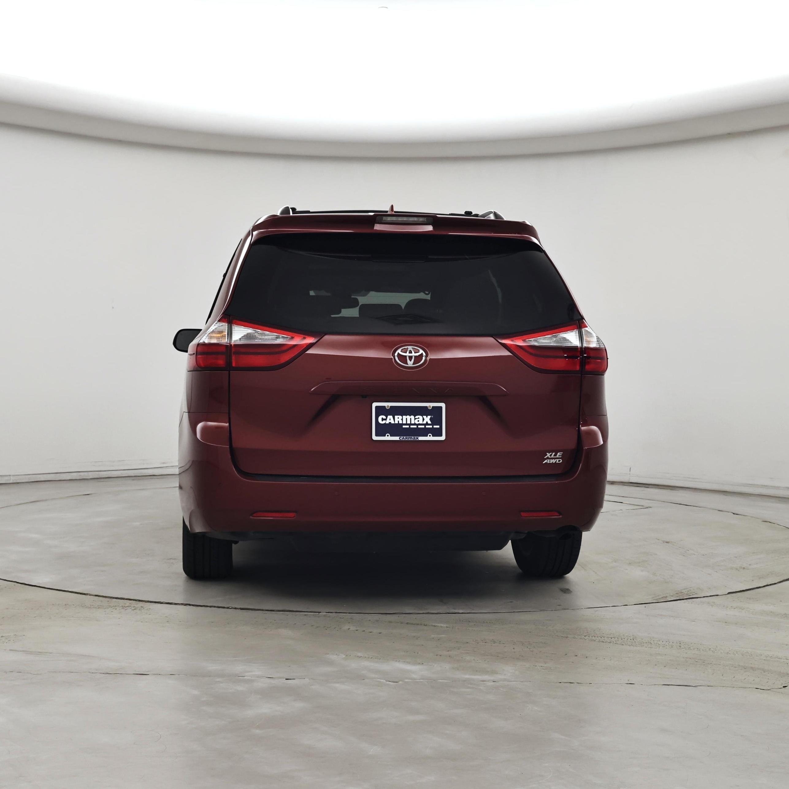 Thumbnail: 2020 Toyota Sienna - 6