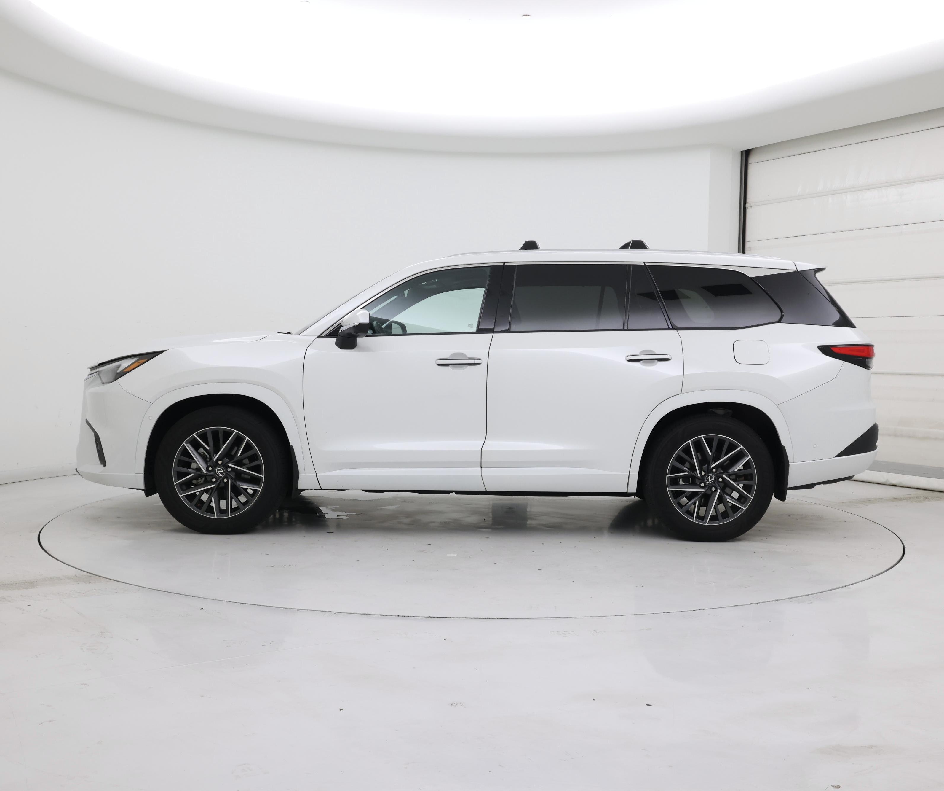 Thumbnail: 2025 Lexus TX - 3