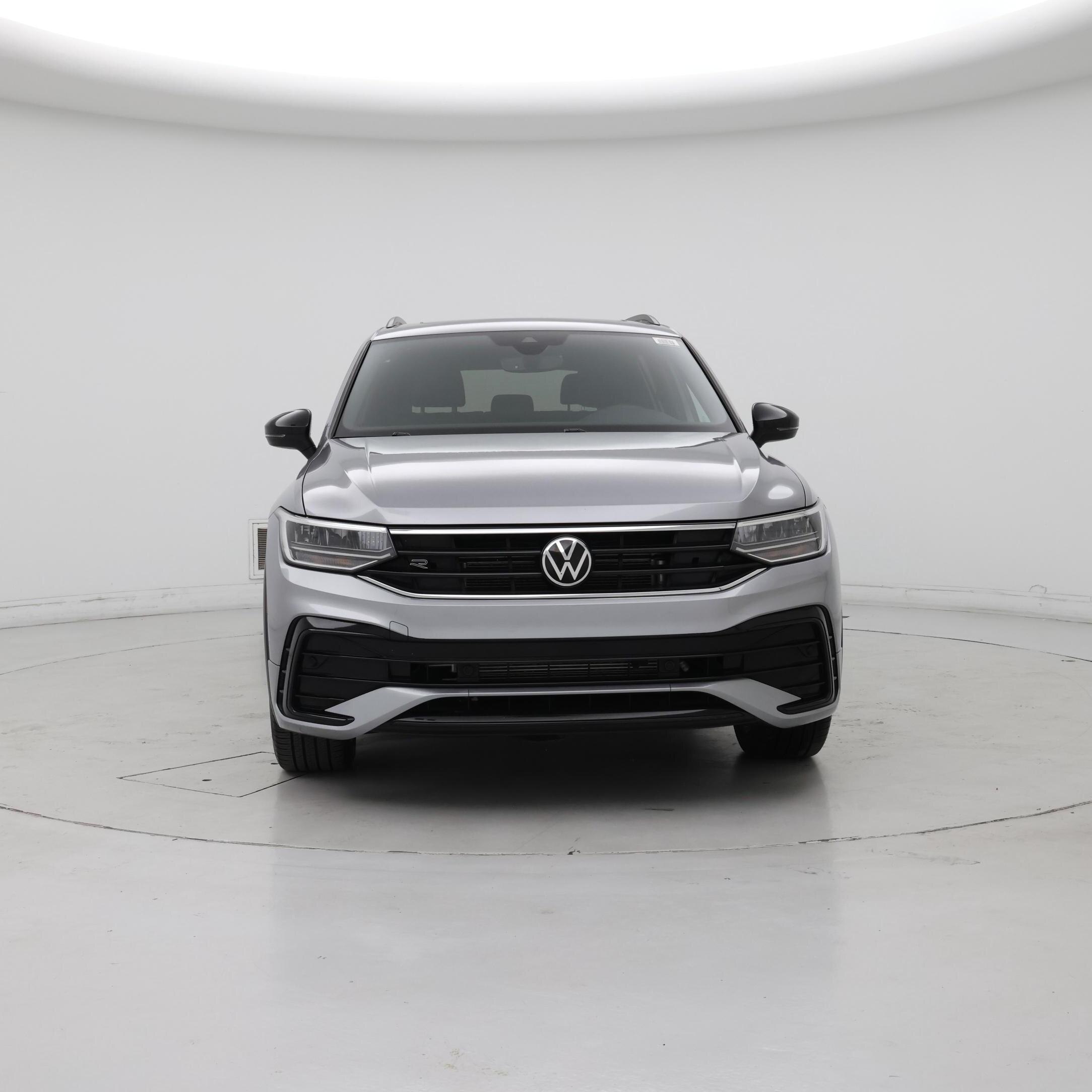 Thumbnail: 2023 Volkswagen Tiguan - 5