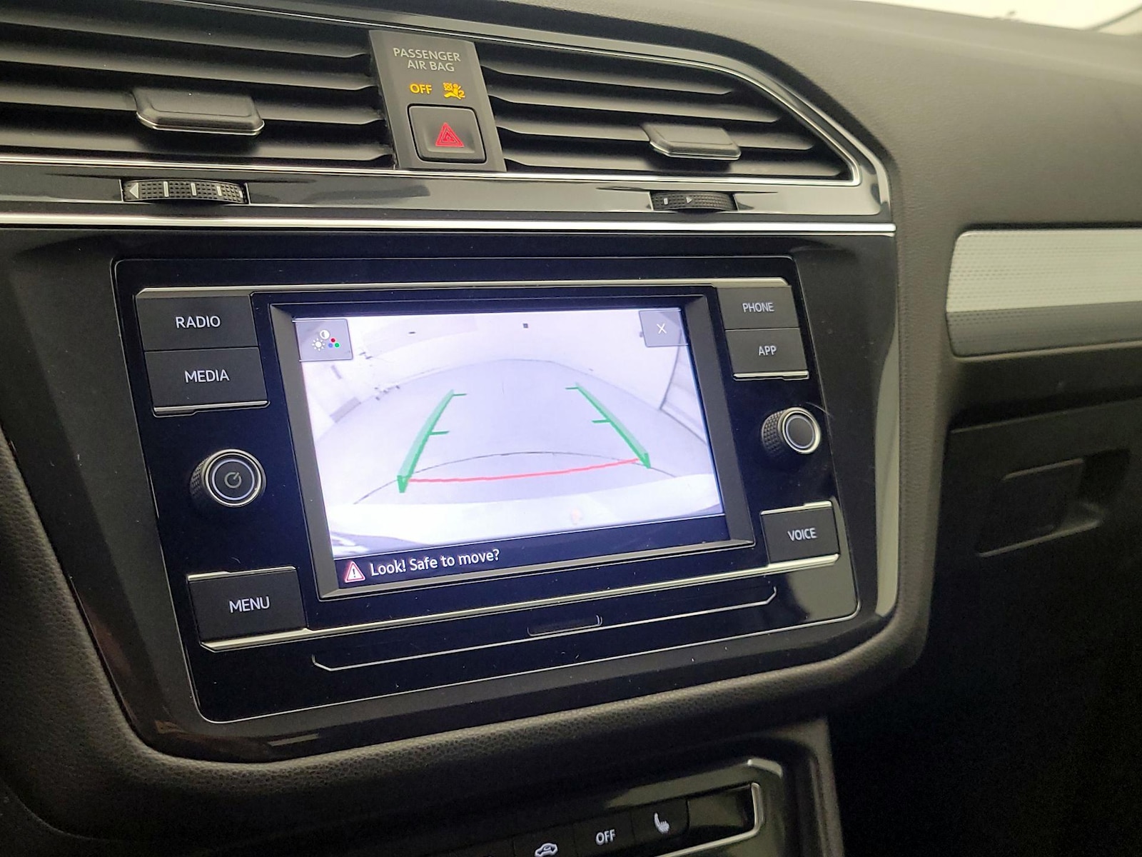 2022 Volkswagen Tiguan S - Photo 15