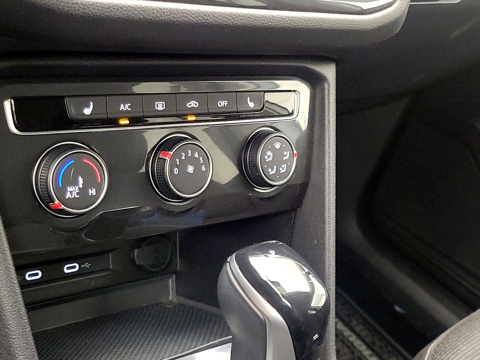 2022 Volkswagen Tiguan S - Photo 17