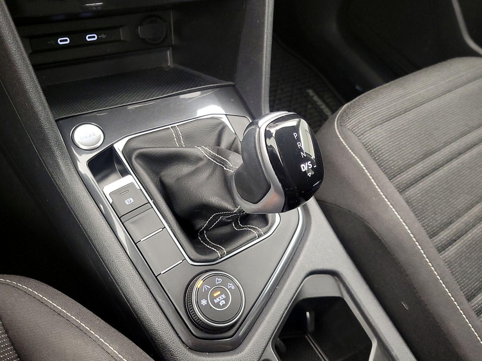 2022 Volkswagen Tiguan S - Photo 18