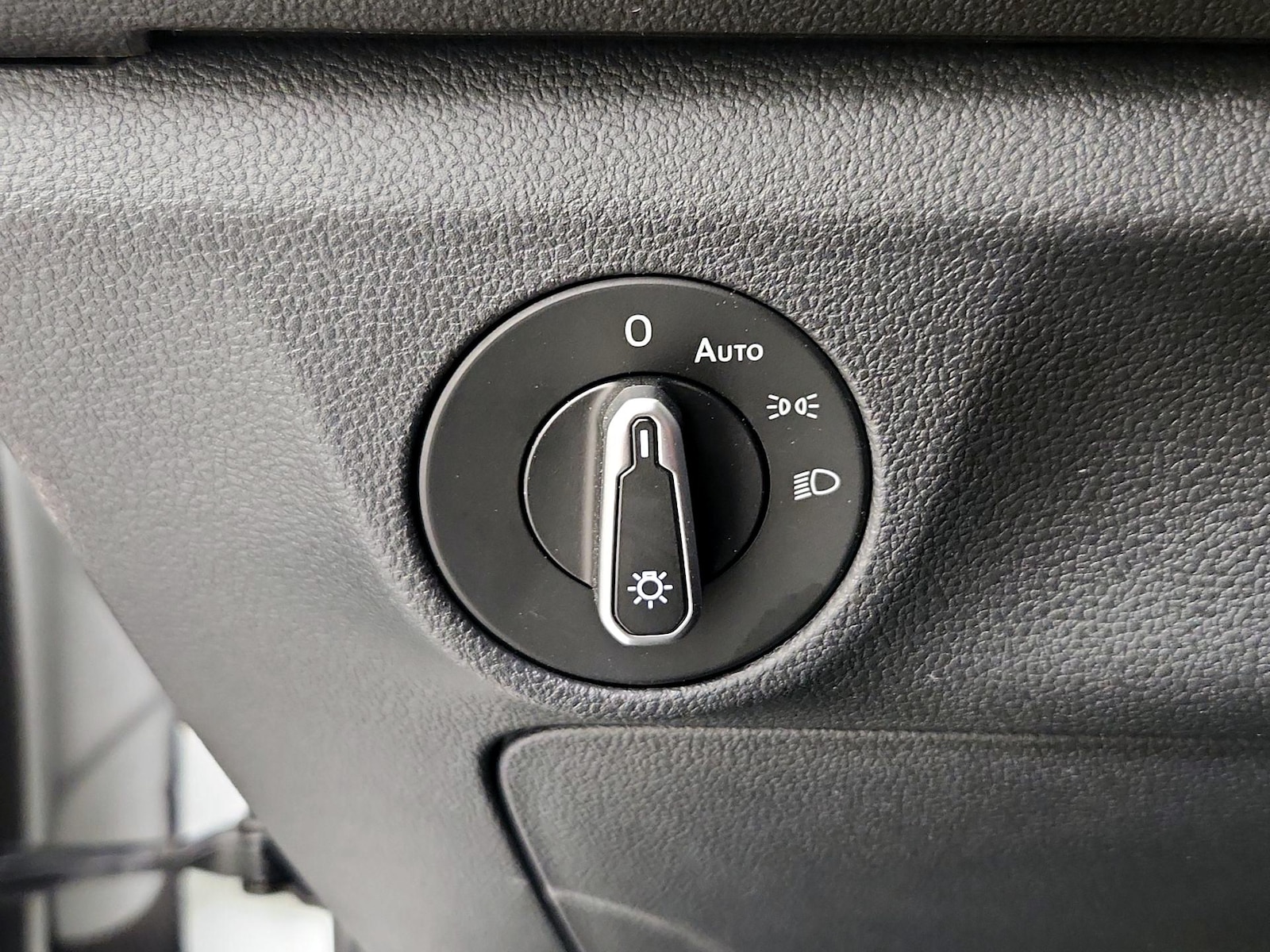 2024 Volkswagen Jetta Sport - Photo 14