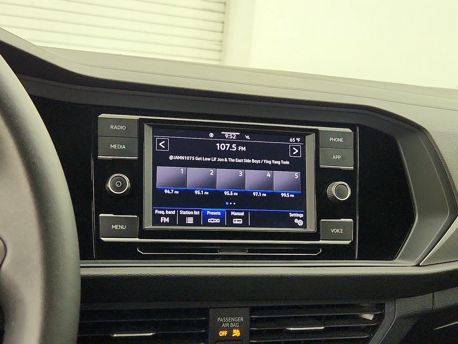 2024 Volkswagen Jetta Sport - Photo 16