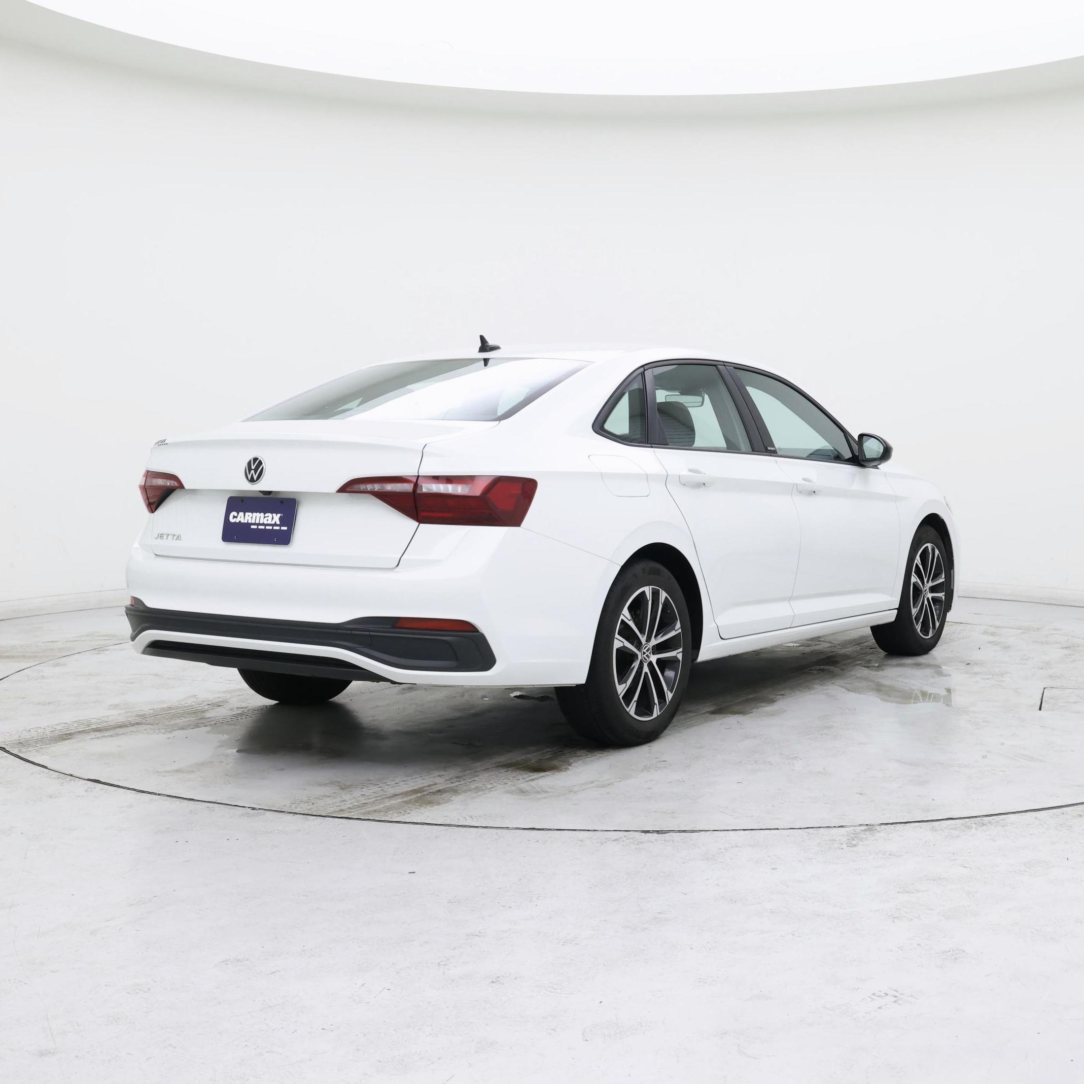 Thumbnail: 2024 Volkswagen Jetta - 8