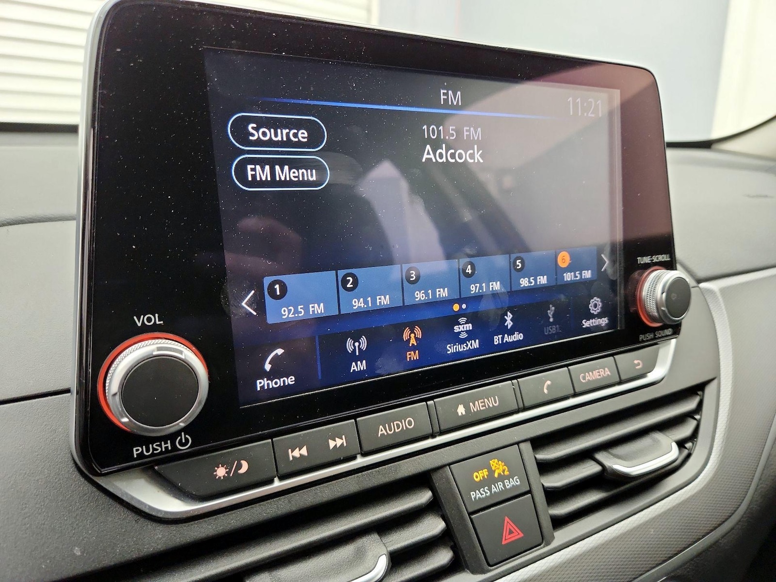 2024 Nissan Altima SR - Photo 16