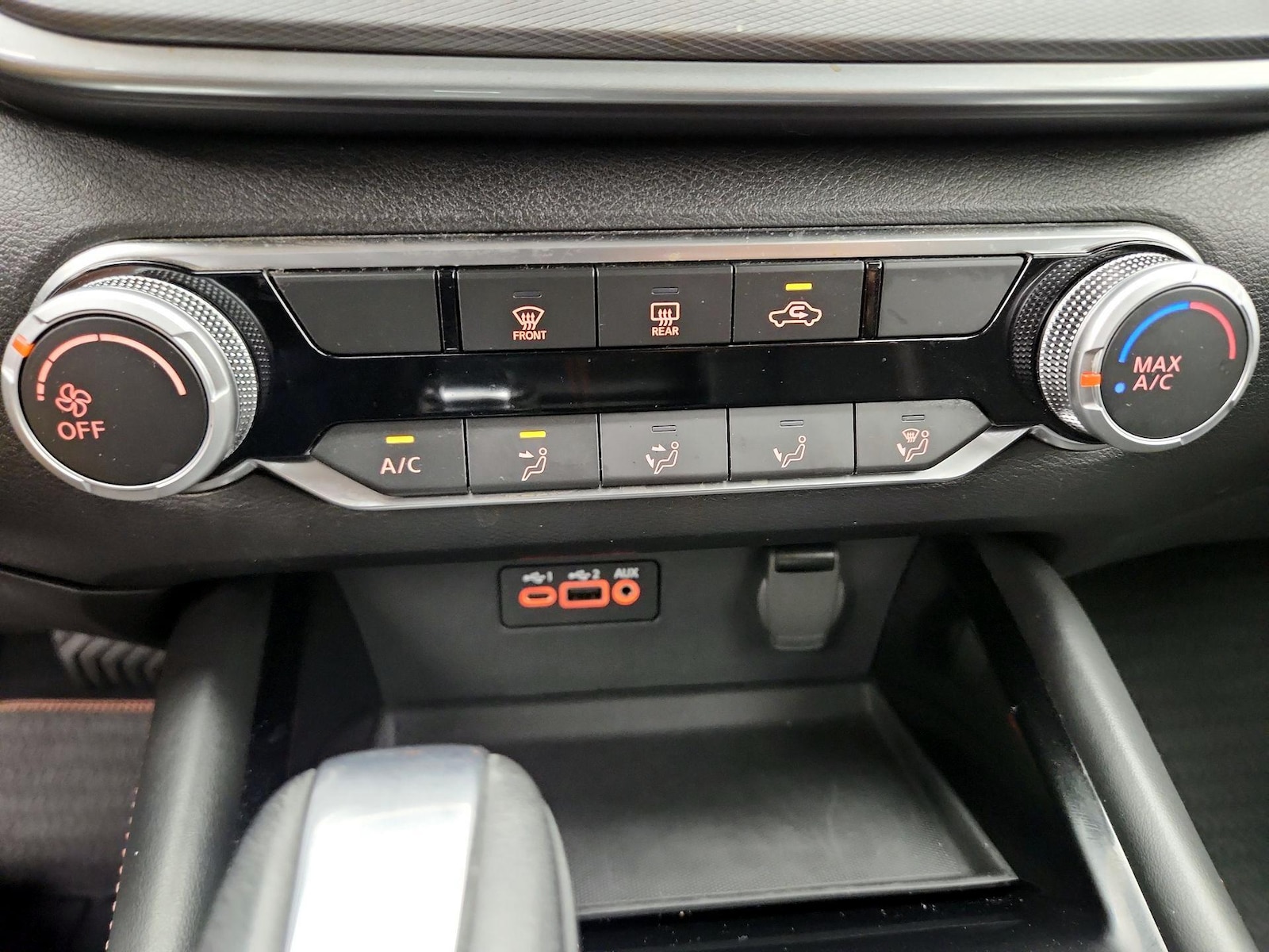 2024 Nissan Altima SR - Photo 17