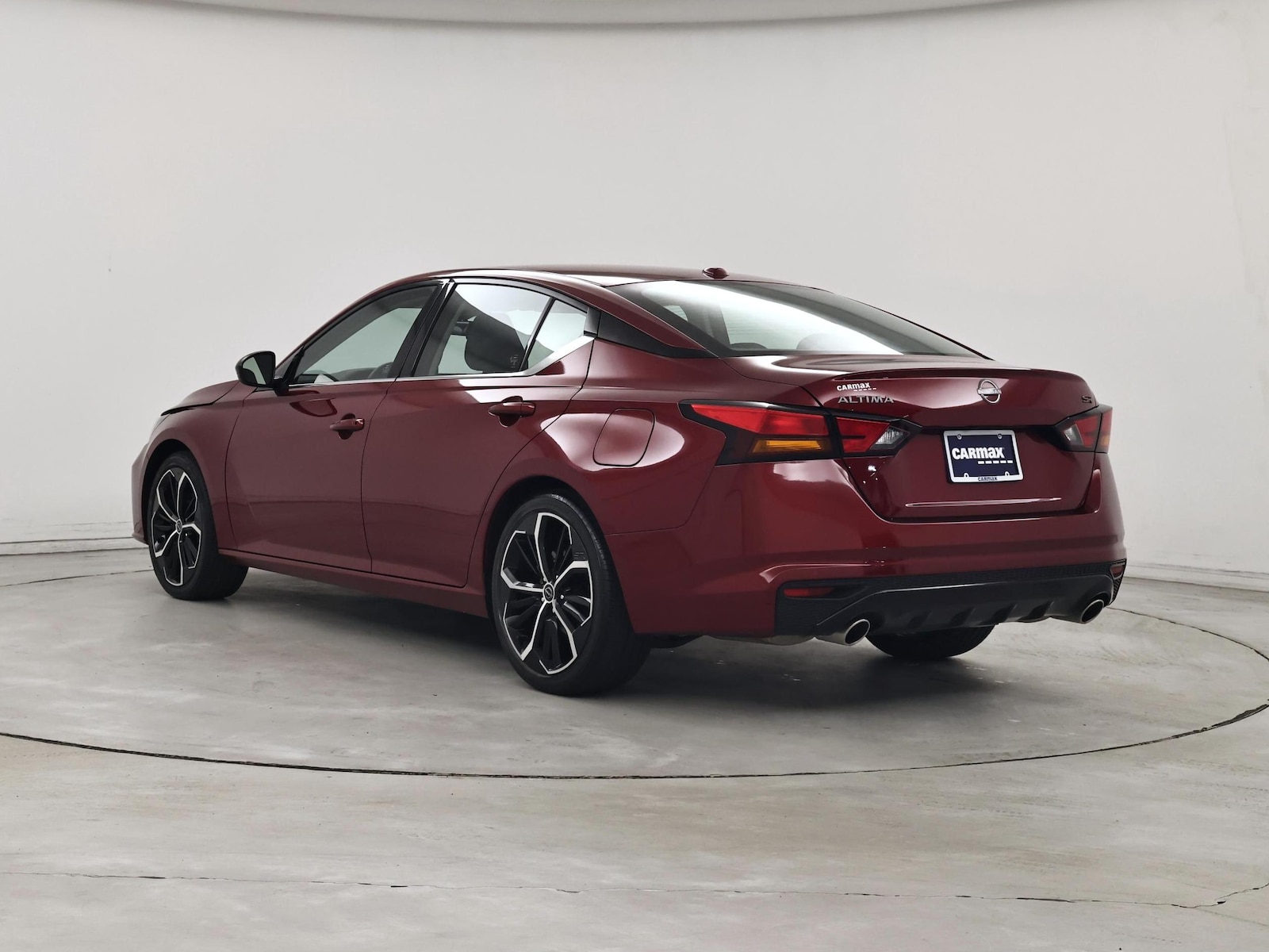 2024 Nissan Altima SR - Photo 3