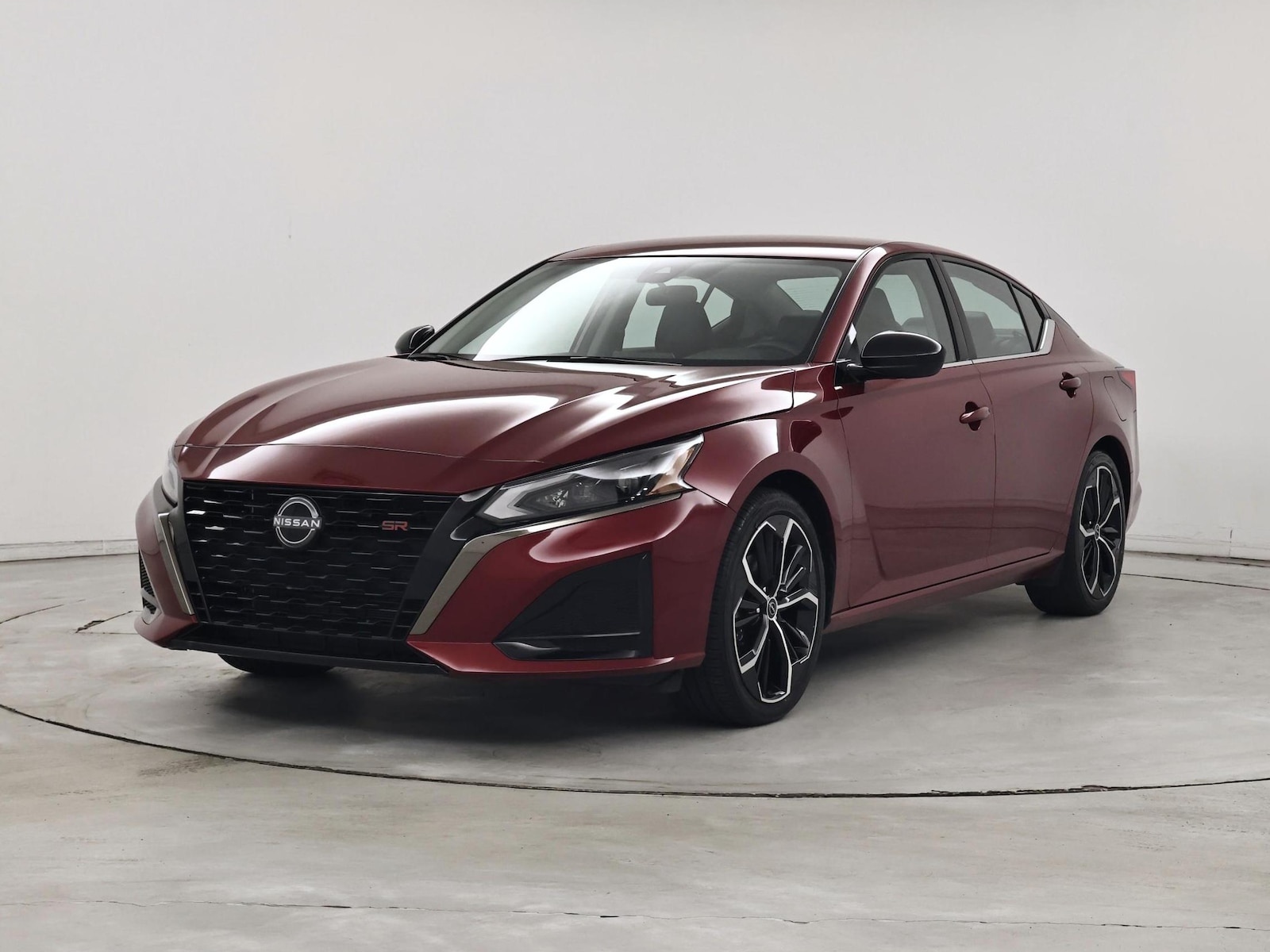 2024 Nissan Altima SR - Photo 5