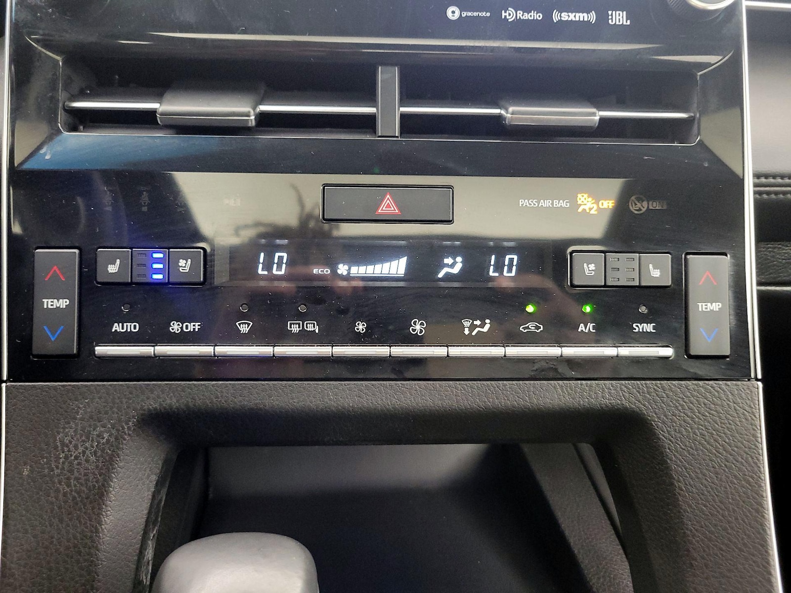 2021 Toyota Avalon Touring - Photo 18