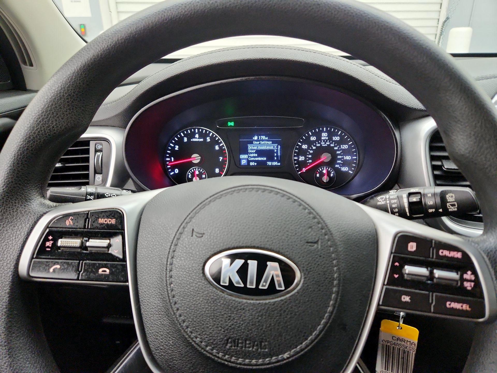 Thumbnail: 2019 Kia Sorento - 10