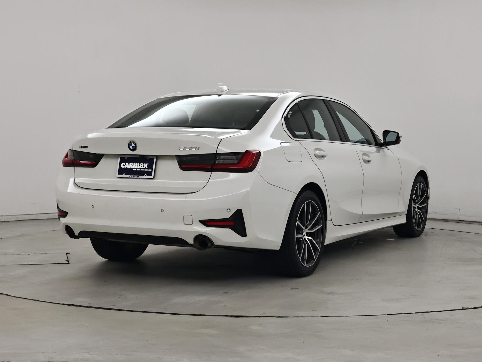 2019 BMW 3 Series 330i - Photo 9