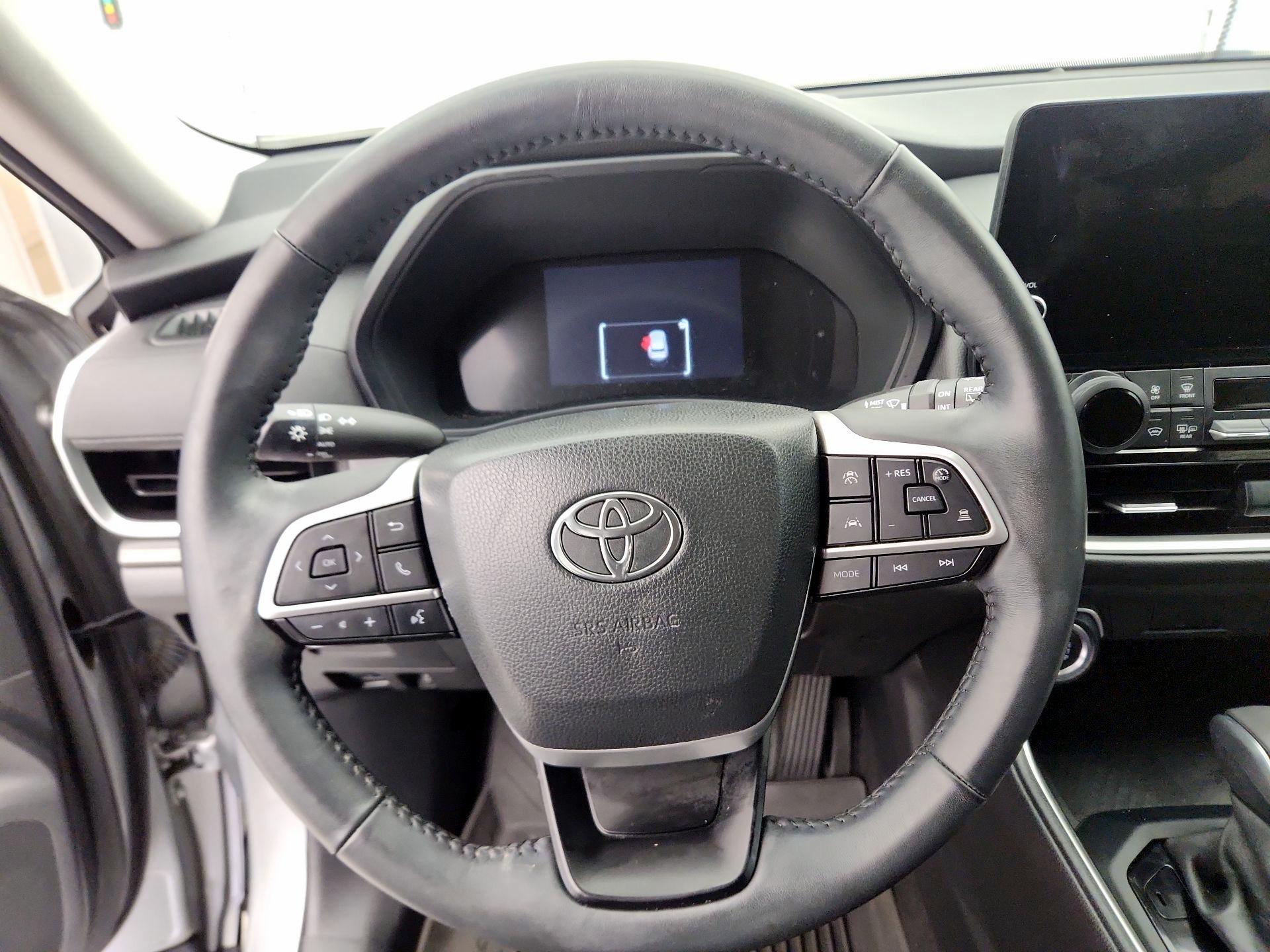 Thumbnail: 2024 Toyota Grand Highlander - 10