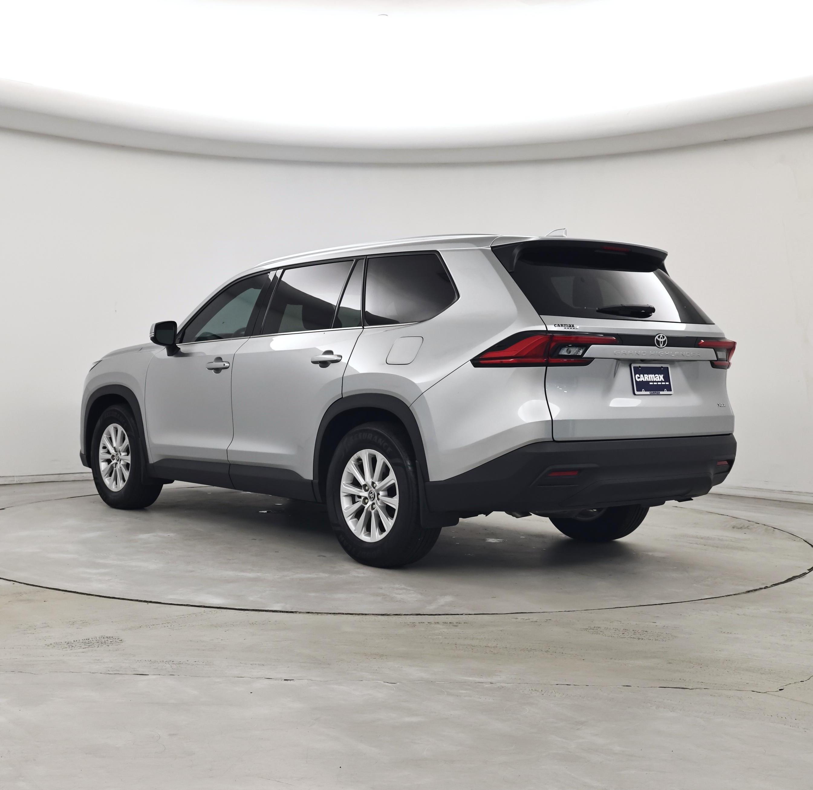 Thumbnail: 2024 Toyota Grand Highlander - 2