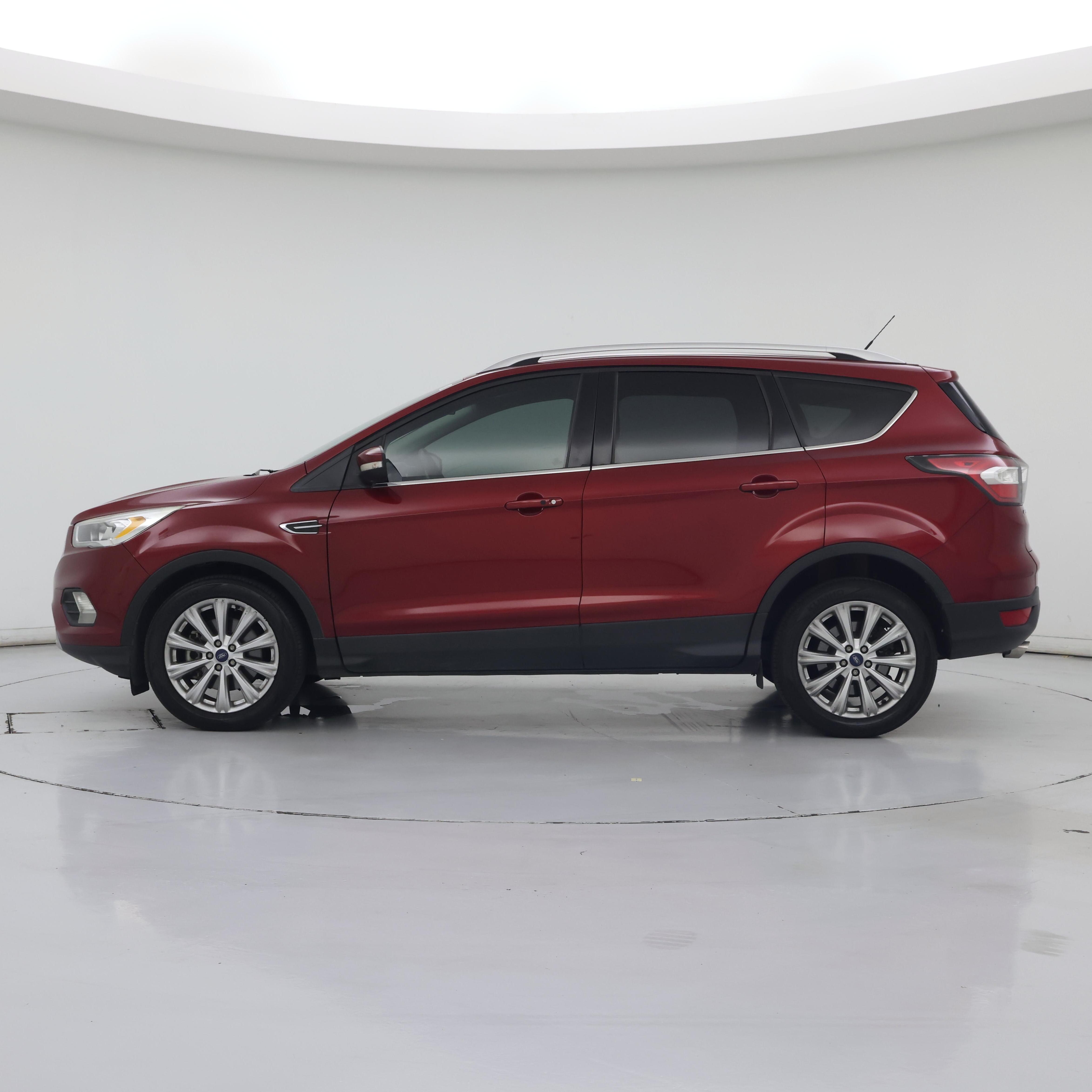 Thumbnail: 2017 Ford Escape - 3
